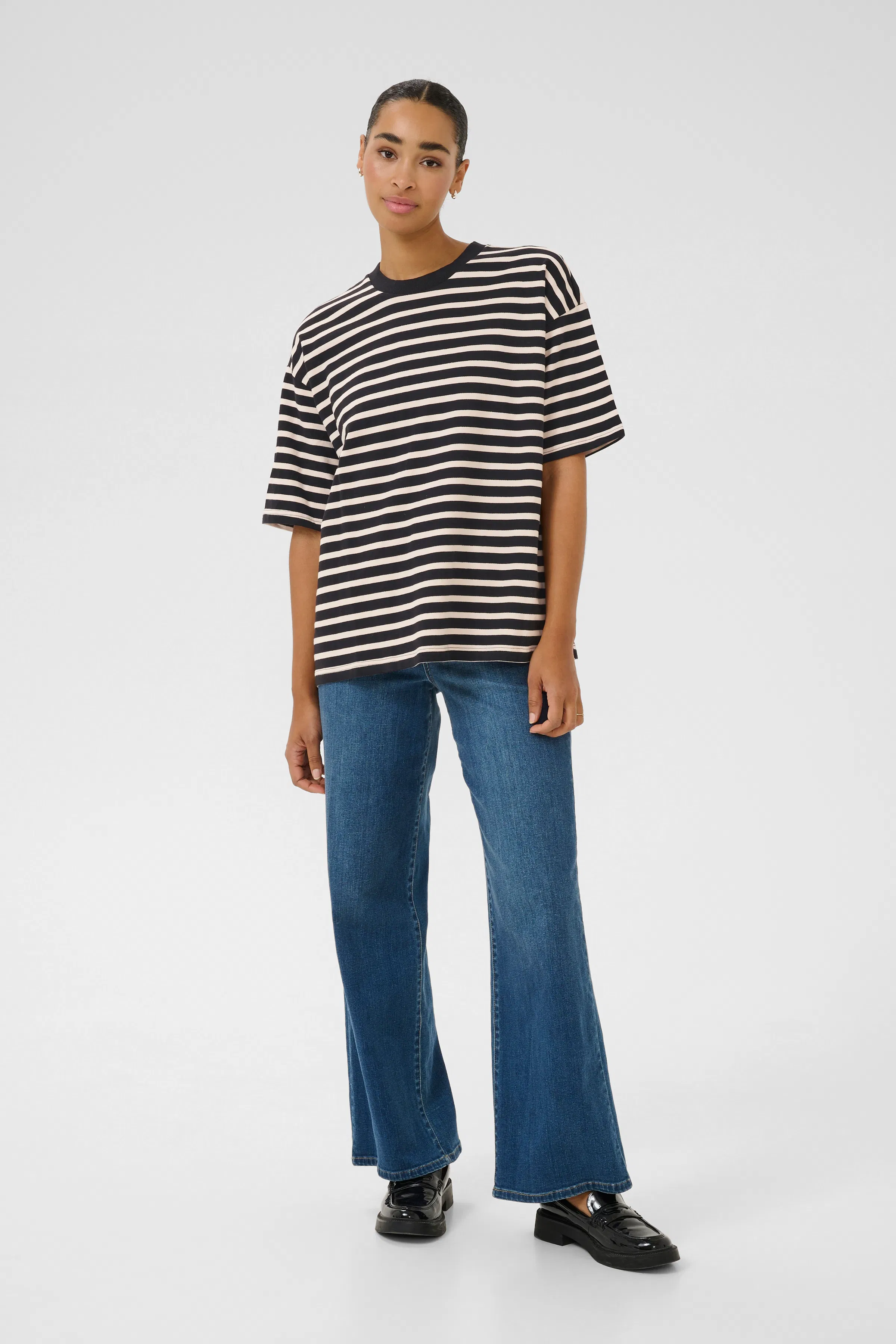 KAlora T-shirt LOOKBOOK FRONT 10509454-106871