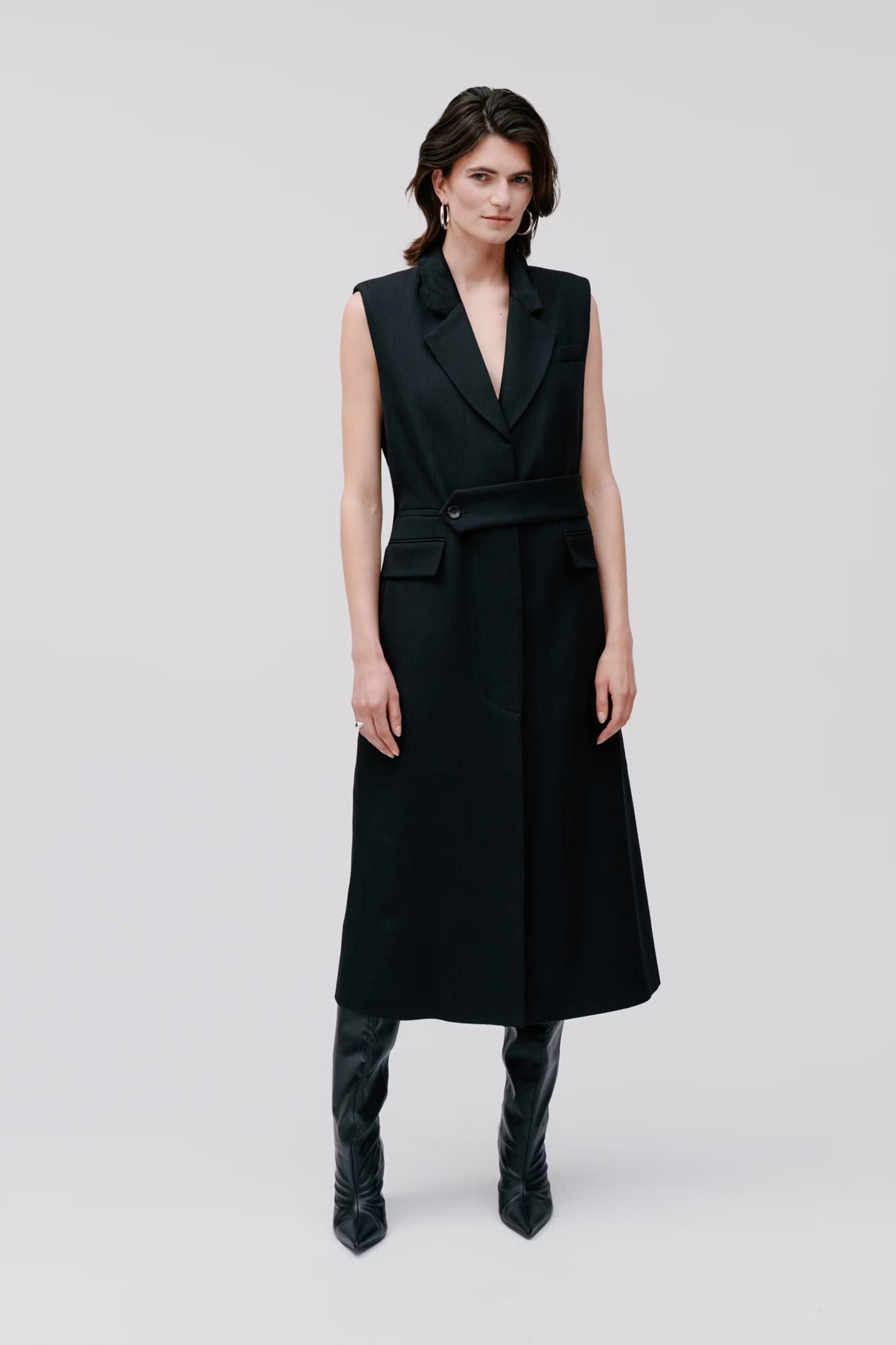 CORI WAISTCOAT LOOKBOOK FRONT 30600566-BK999