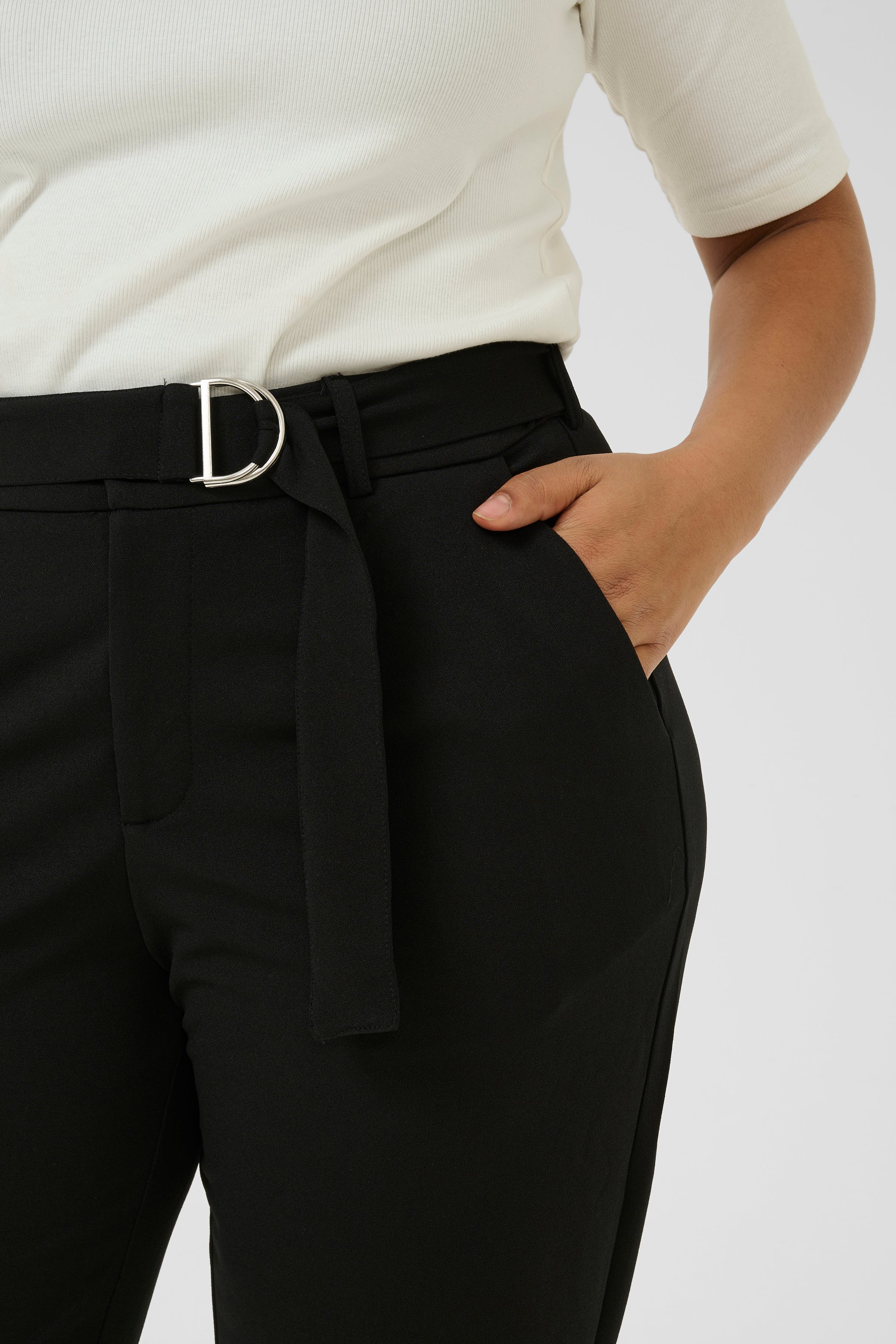 KCathena Bukser LOOKBOOK DETAIL 10583371-100121