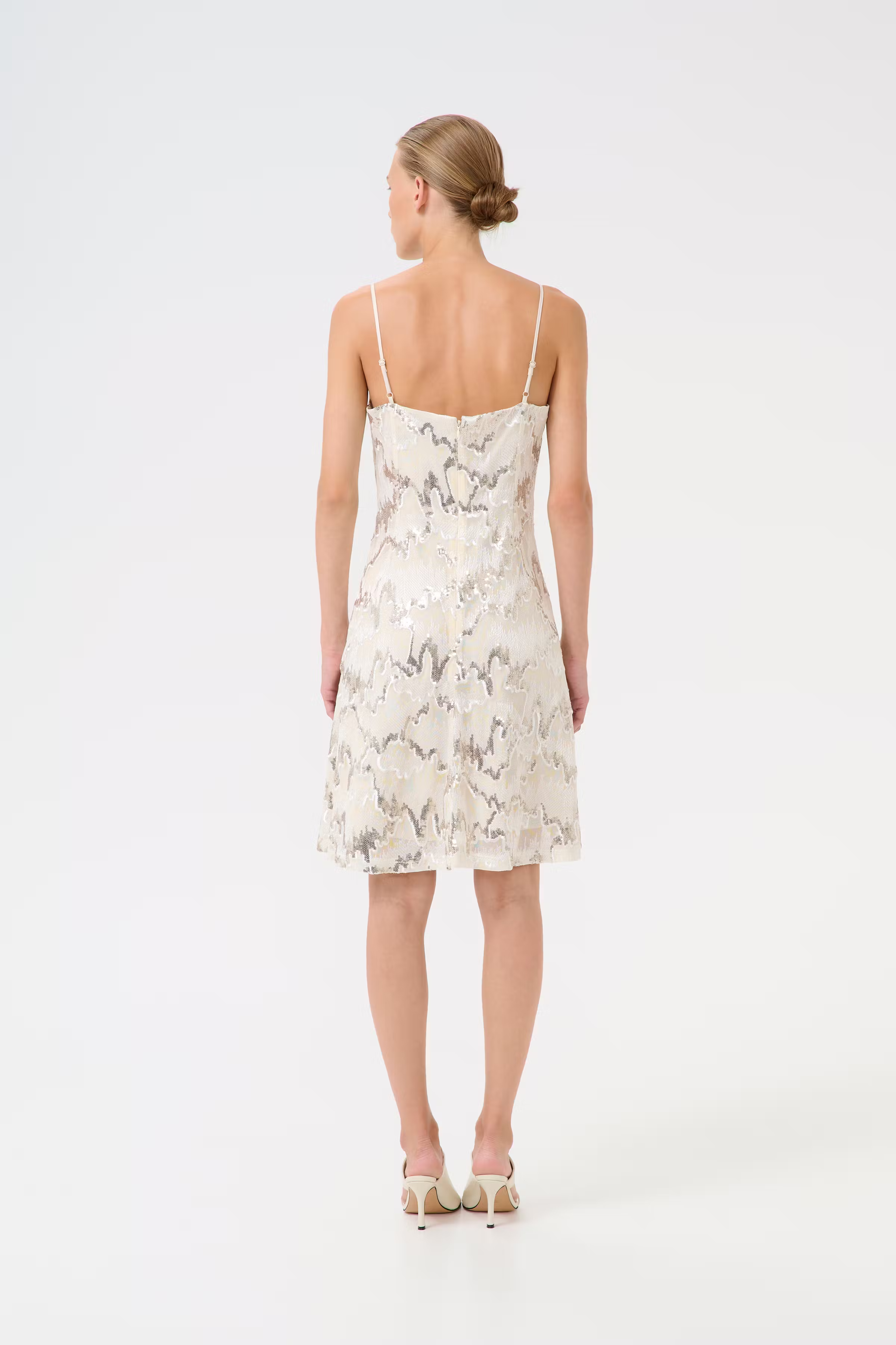 GZsagina Dress LOOKBOOK BACK 10910107-107695