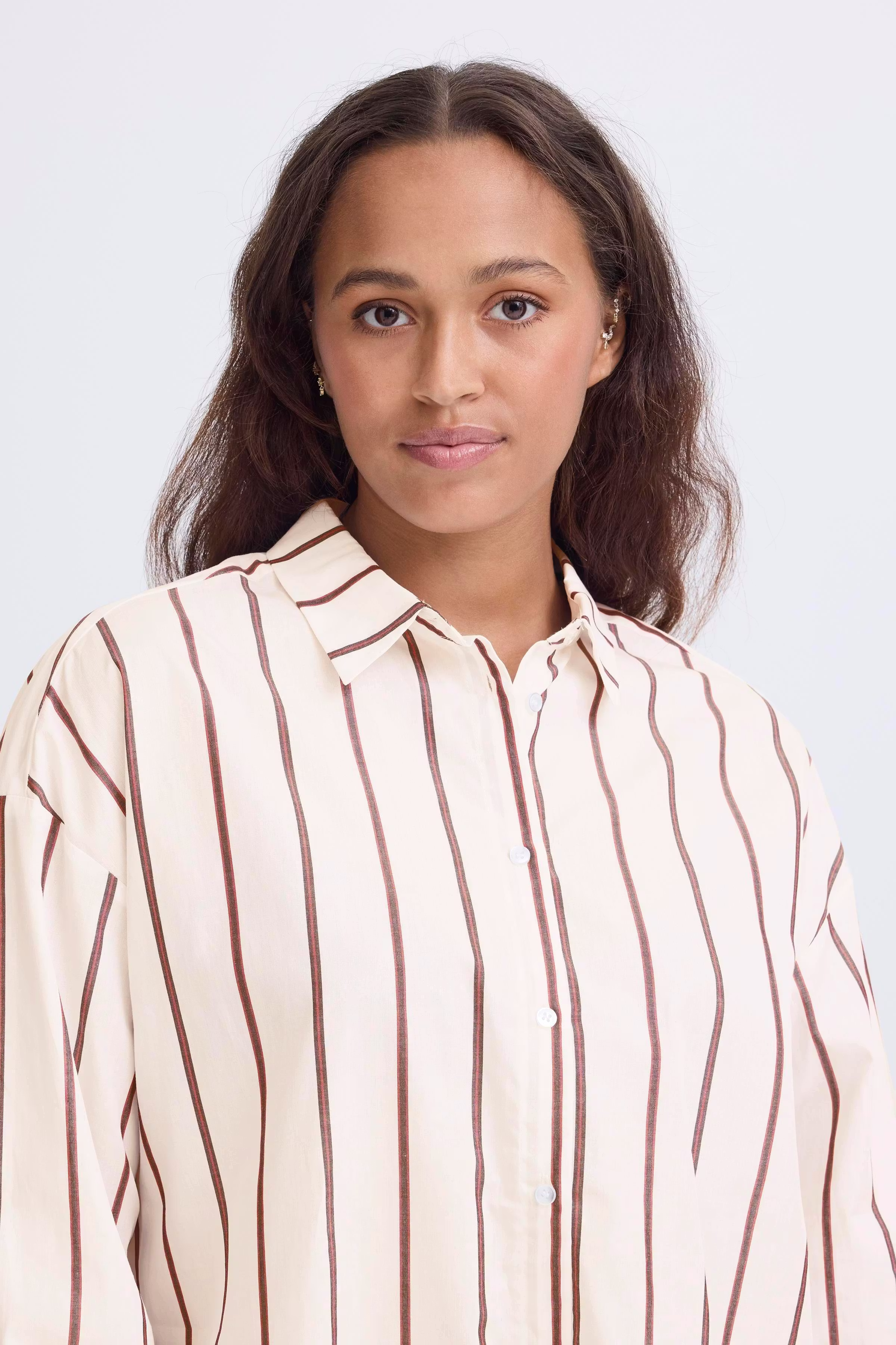 IHSADIA Hemd LOOKBOOK DETAIL 20124410-900004577