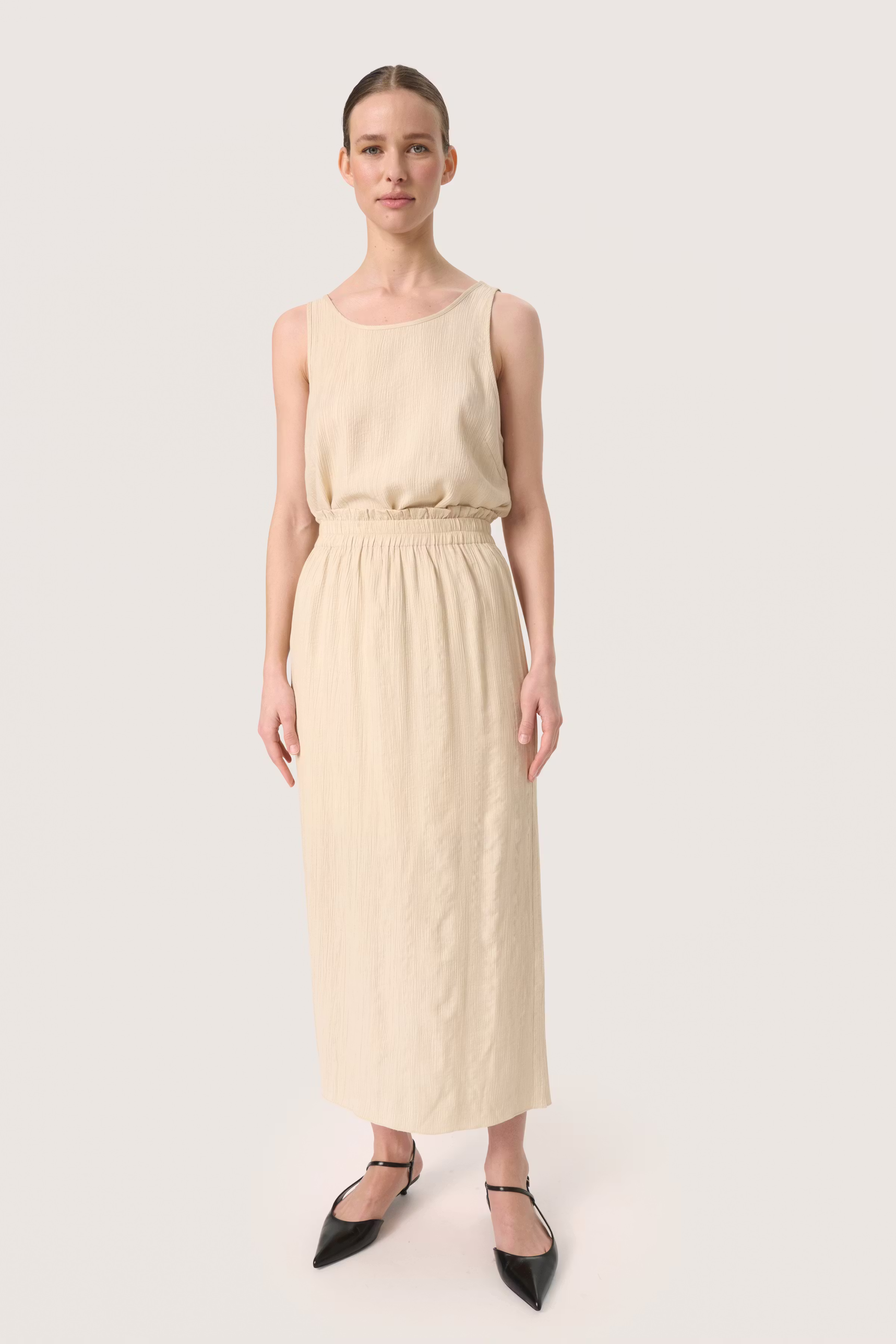 SLAila Nederdel LOOKBOOK FRONT 30407519-130907