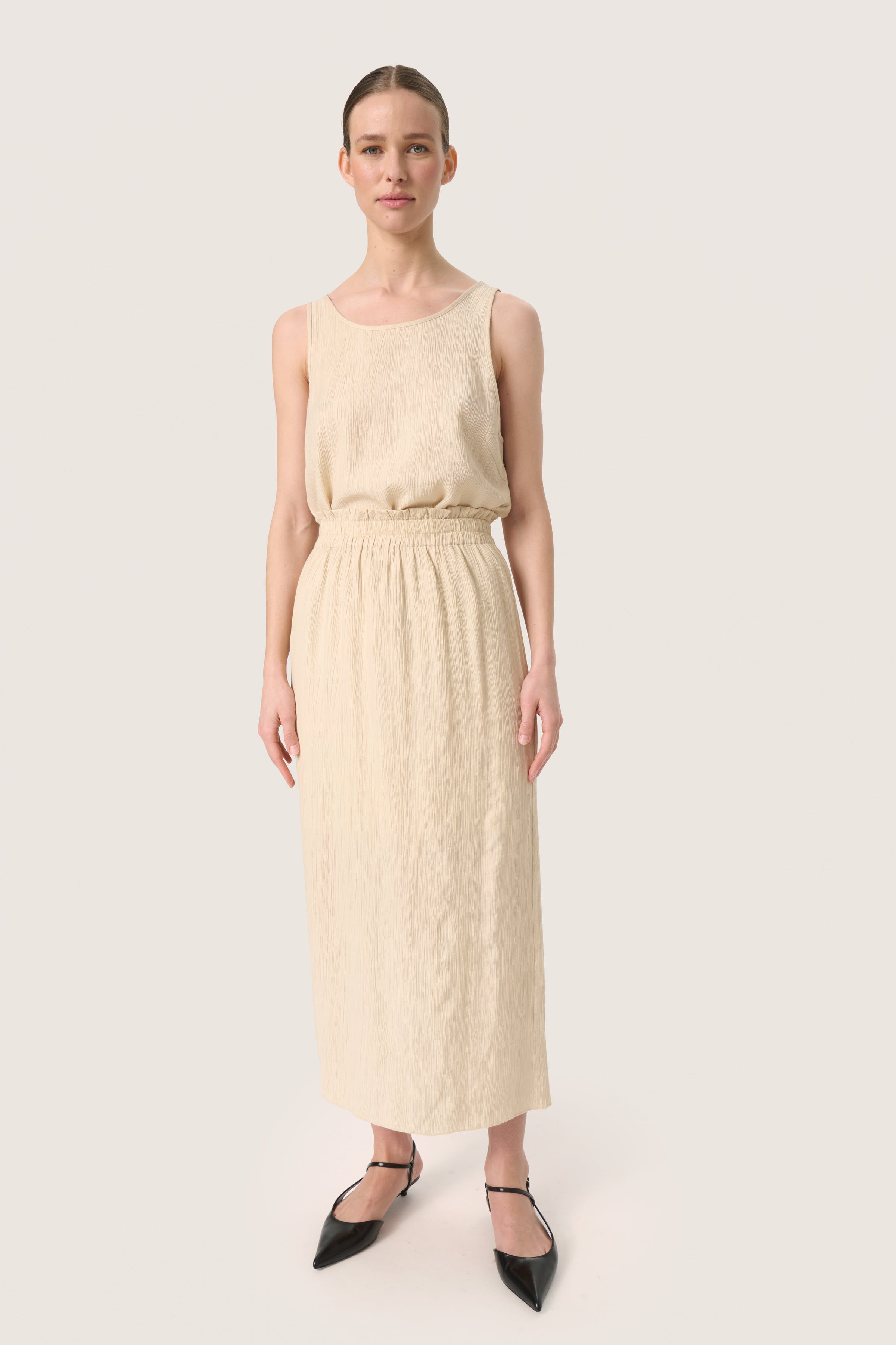 SLAila Nederdel LOOKBOOK FRONT 30407519-130907