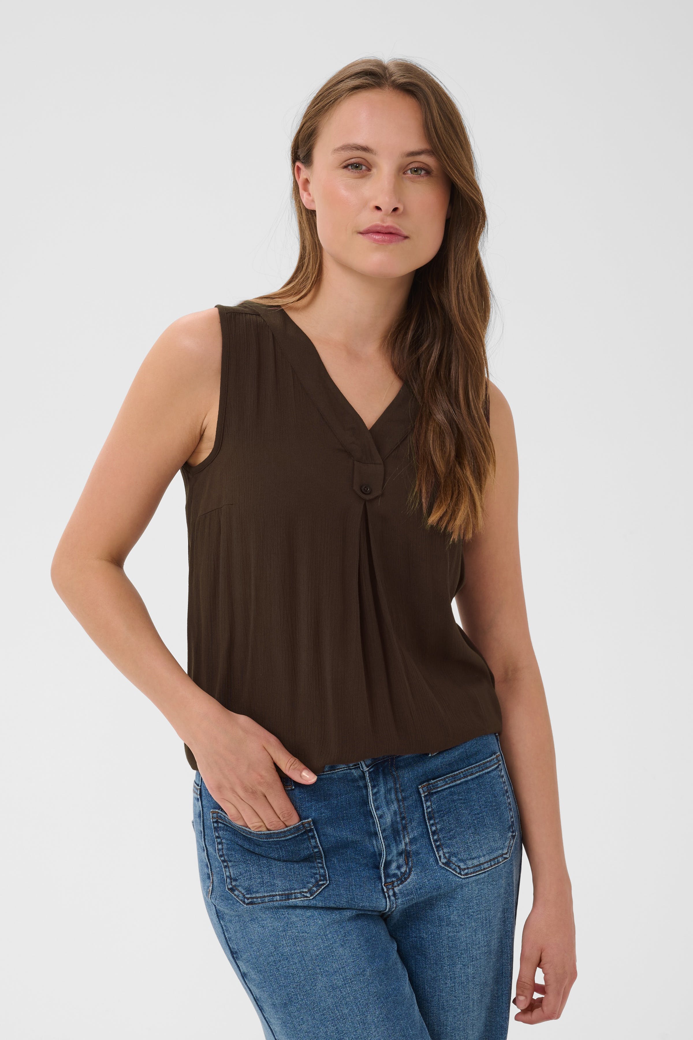 KAciara Blouse LOOKBOOK FRONT 10510785-190915