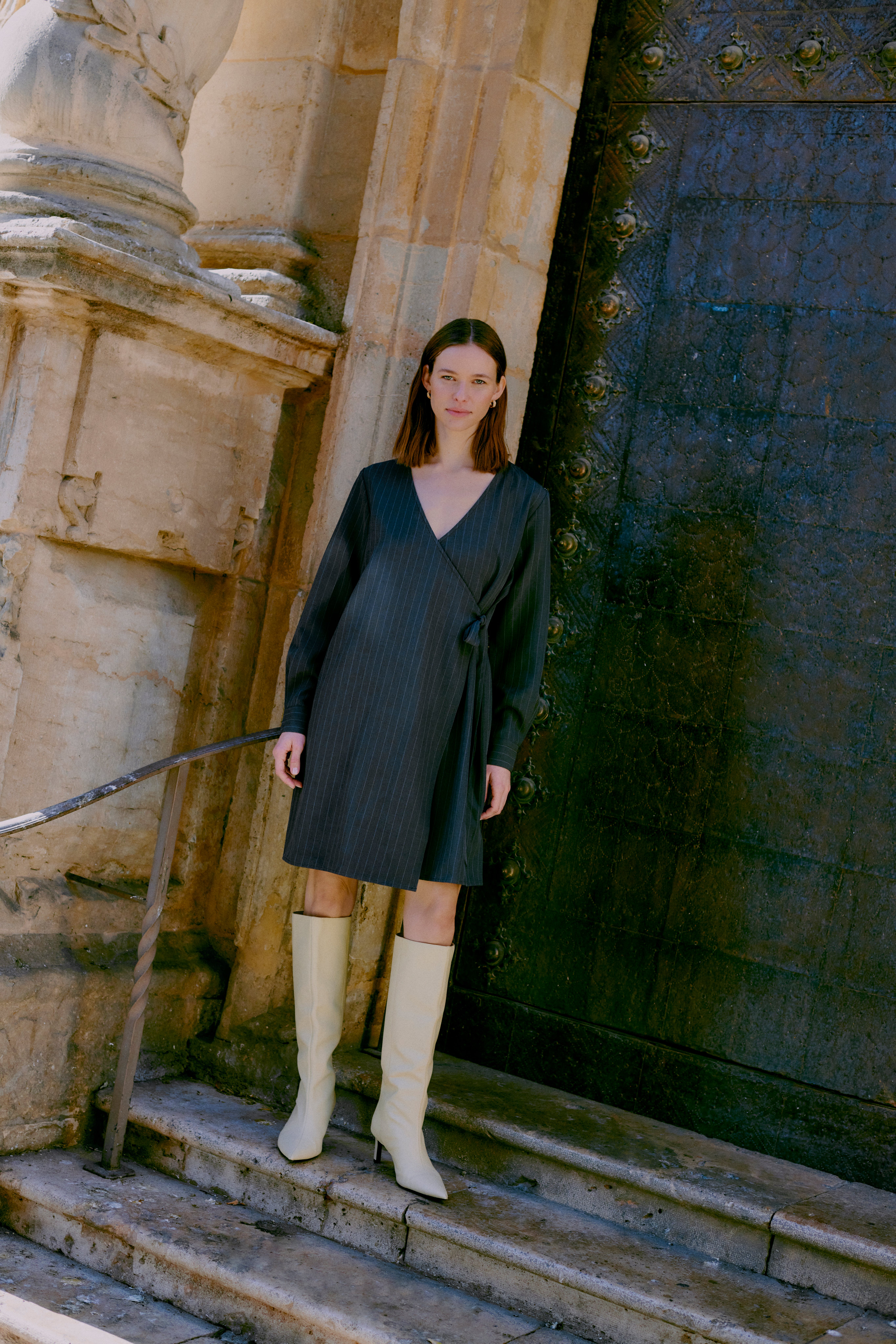 BYMMIDDE Kleid LOCATION NONE 20815674-203922