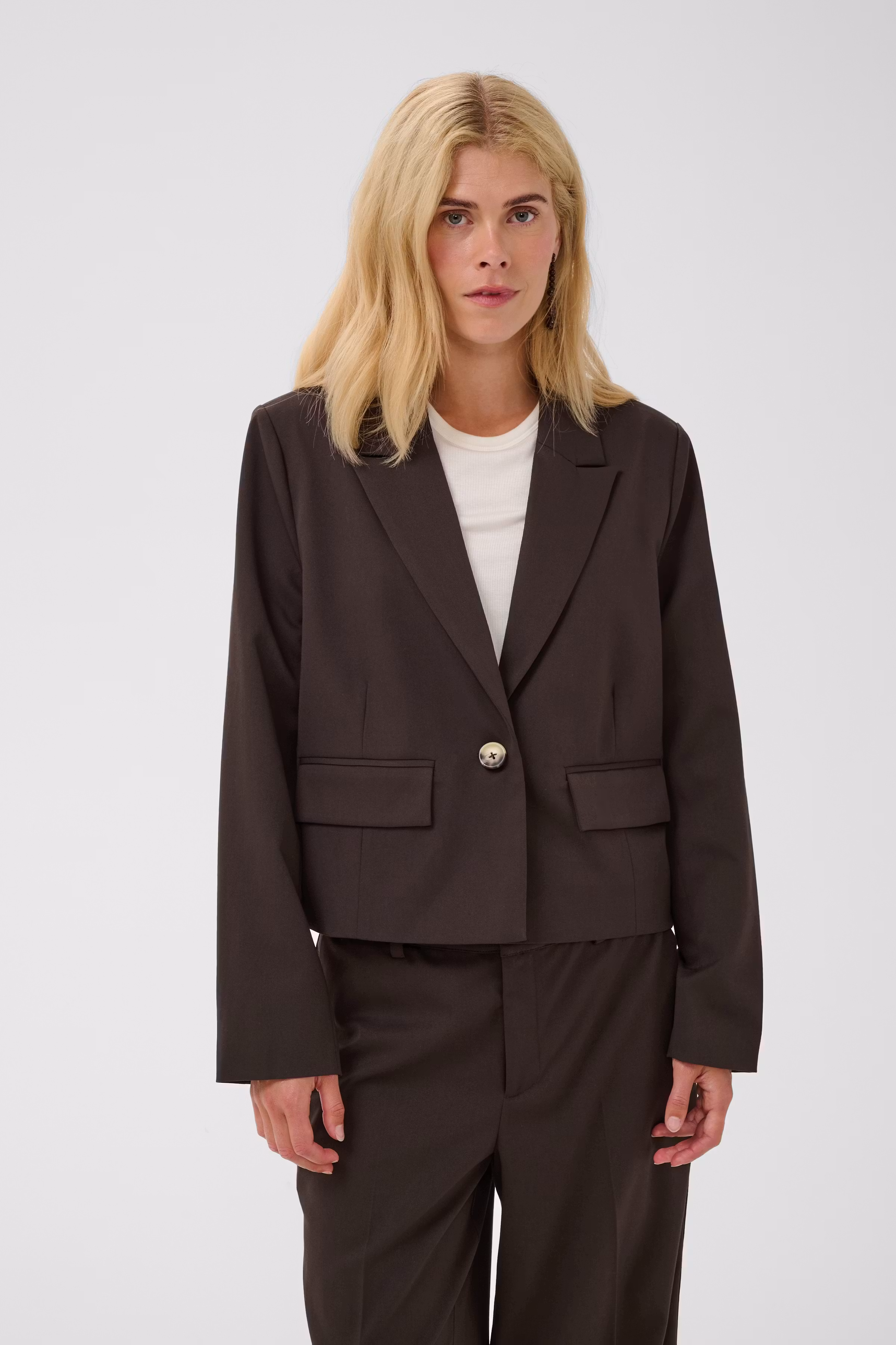 CUbelsie Blazer LOOKBOOK FRONT 50113519-190915