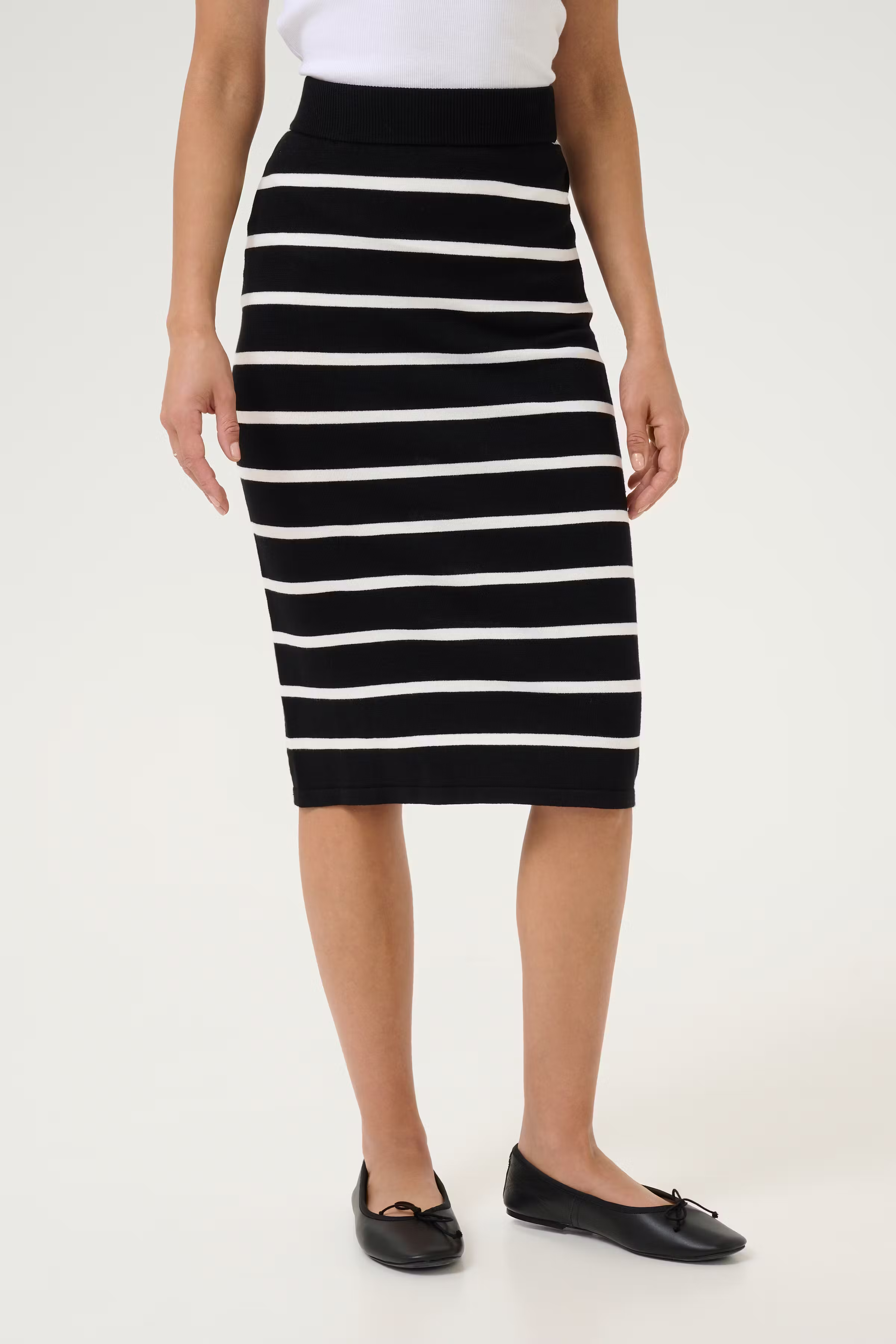 KAlizza Rok LOOKBOOK FRONT 10509798-107263