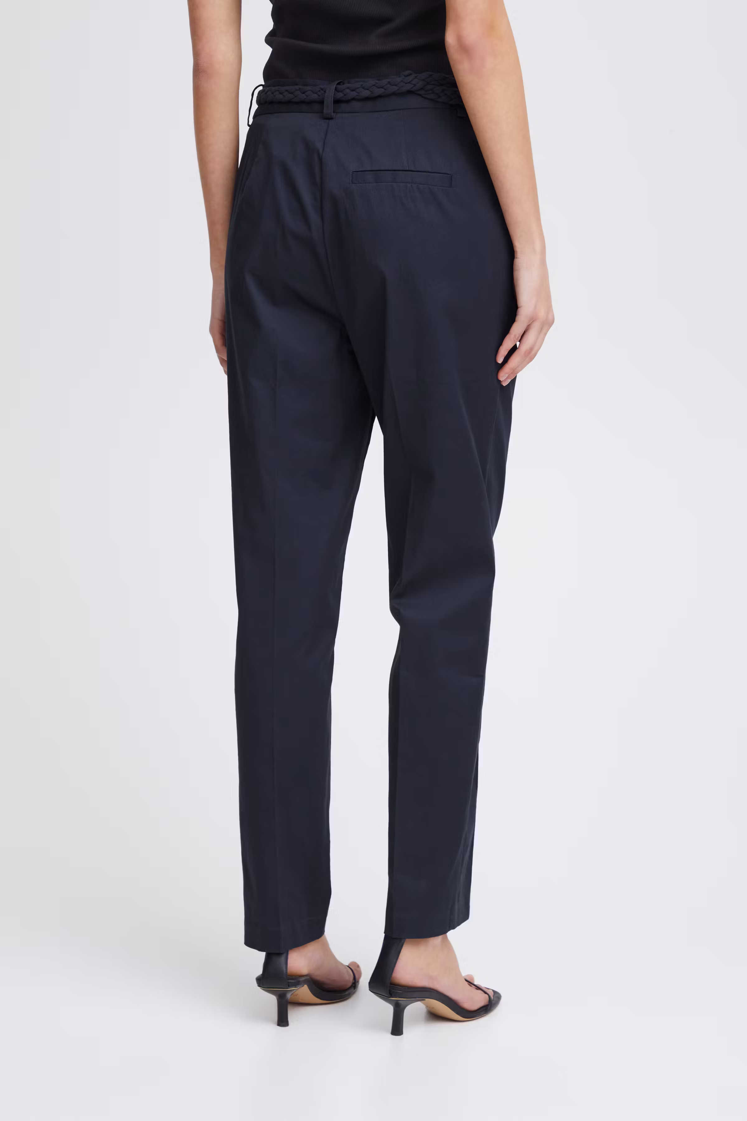 IHULANI Broek LOOKBOOK BACK 20120924-194010