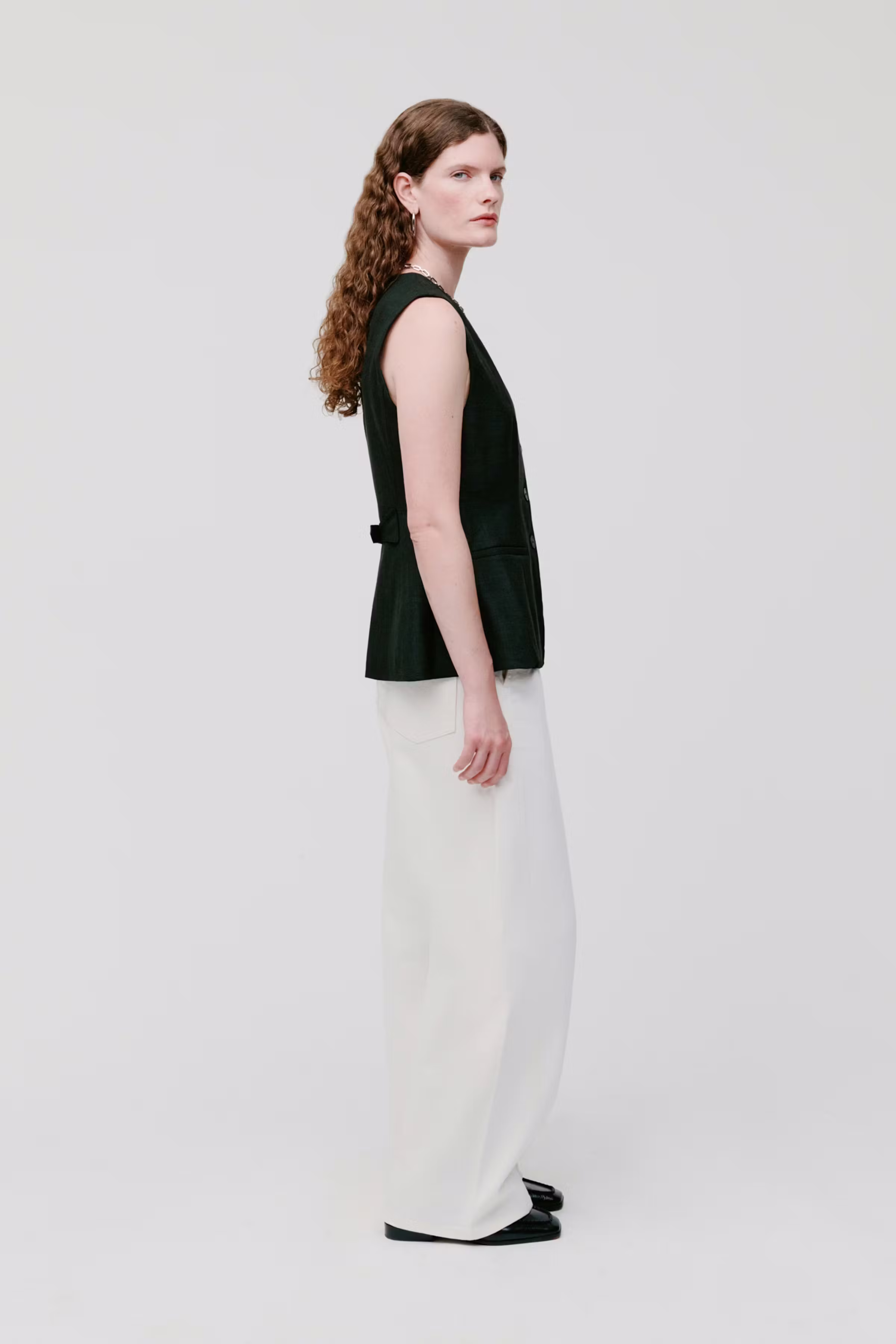 JUNIPER ANN BLAZER LOOKBOOK FRONT 30600725-BK999