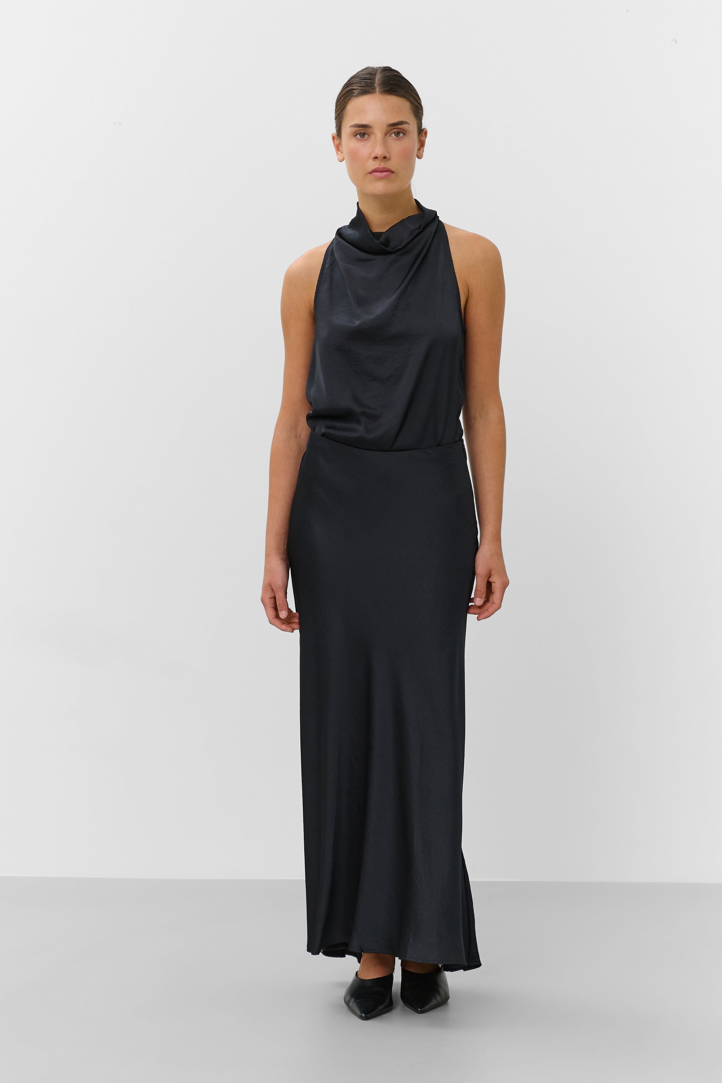 SLVerona Skirt LOOKBOOK FRONT 30409894-194008
