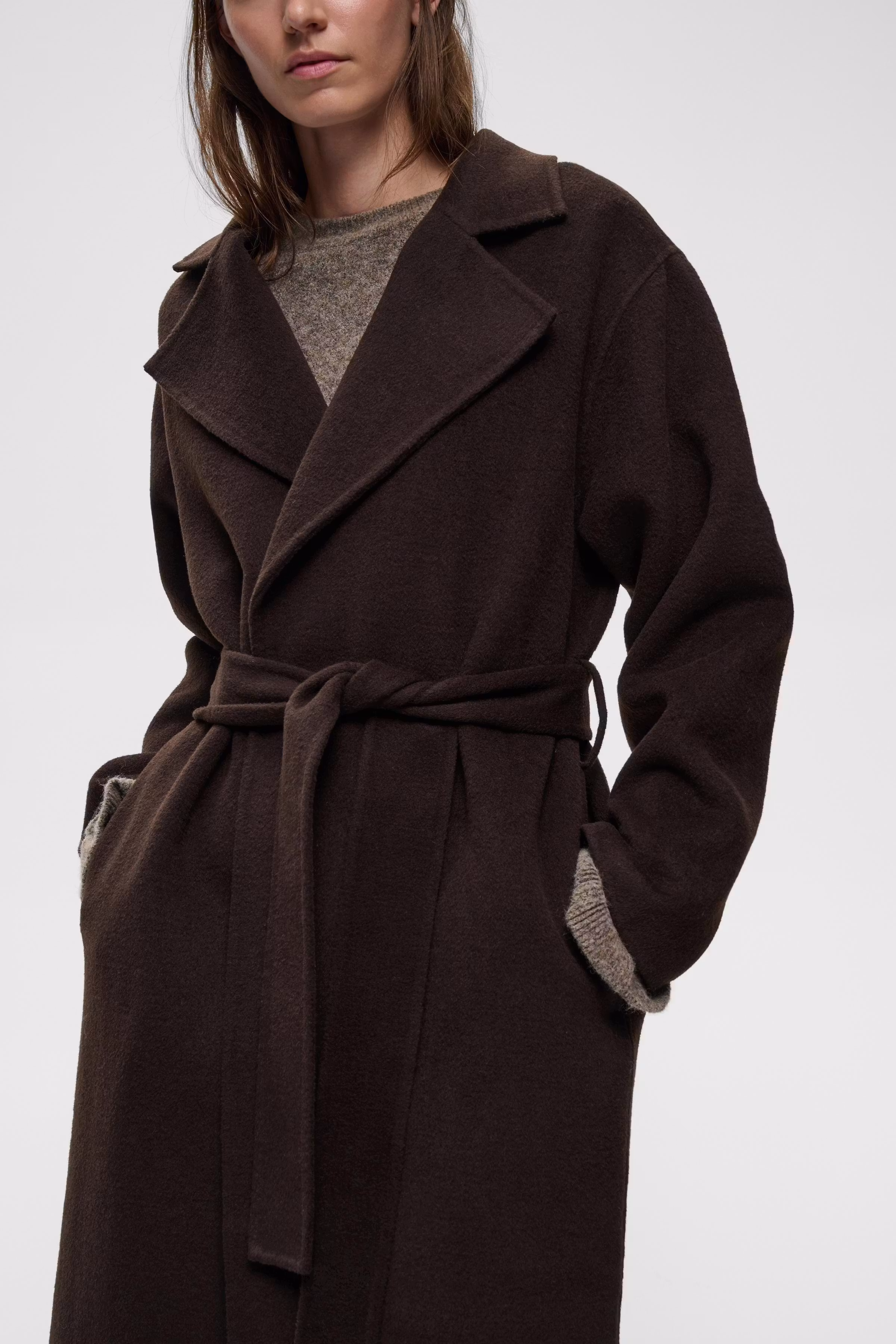 LiuroIW Mantel LOOKBOOK DETAIL 30108921-191109