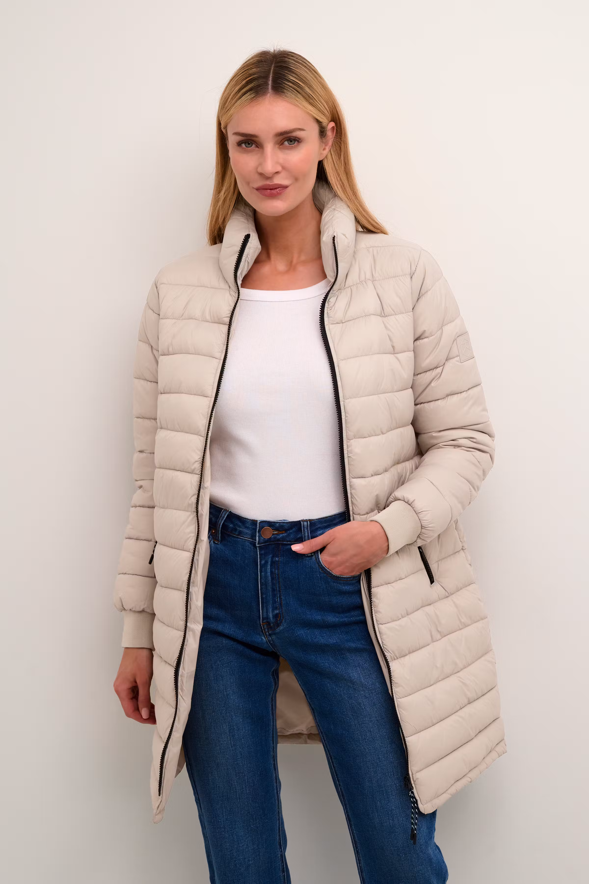 KAlira Jakke LOOKBOOK FRONT 10507223-151305