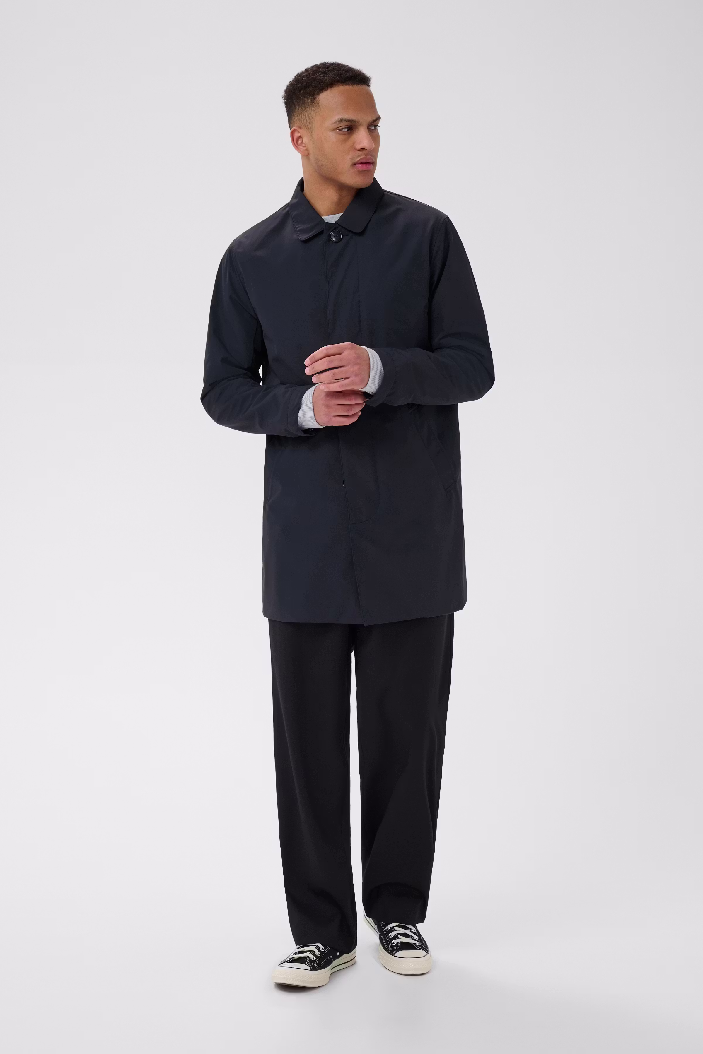 MAmiles Mantel LOOKBOOK FRONT 30204455-20210