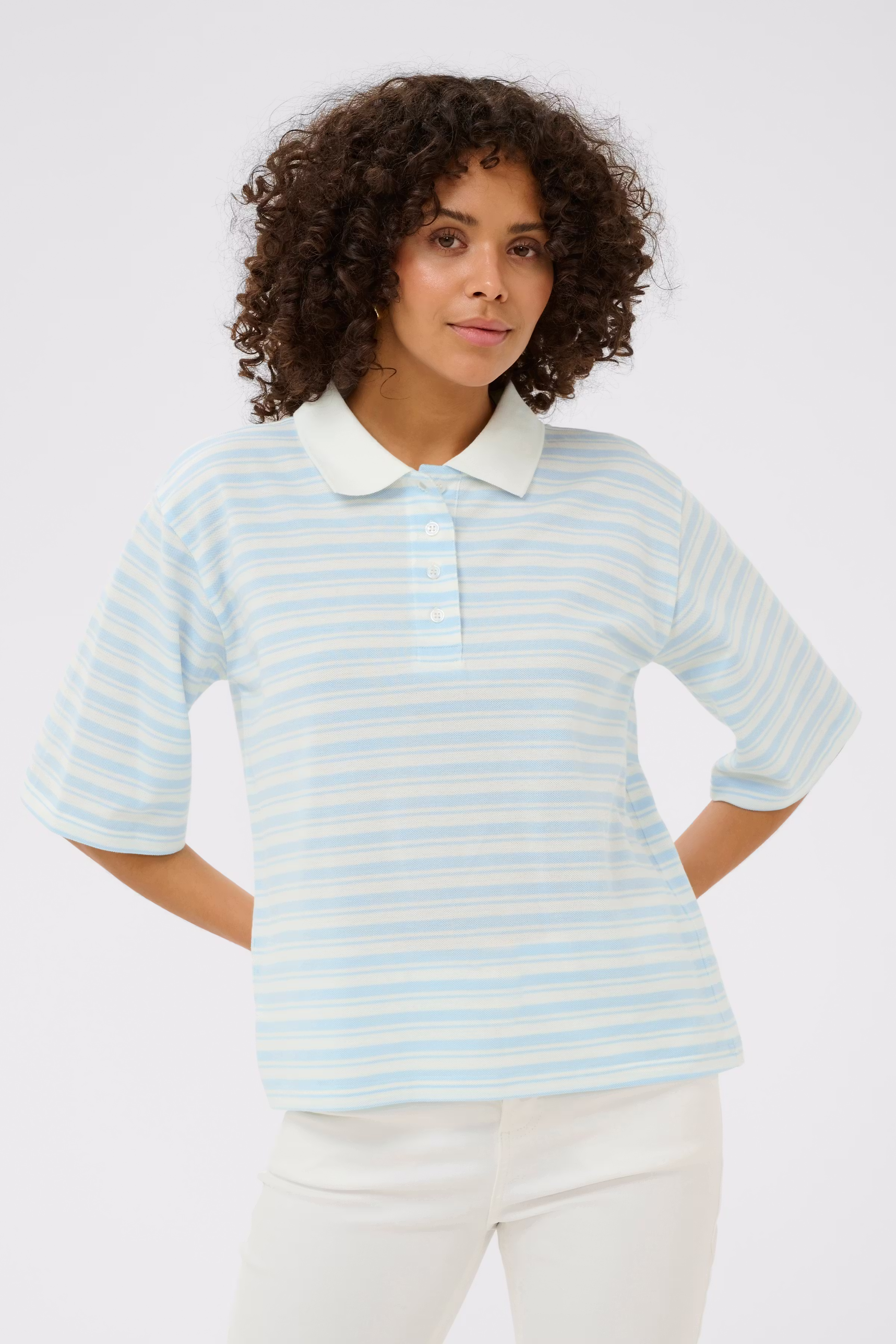 KAmiala Poloshirt LOOKBOOK FRONT 10511572-109295