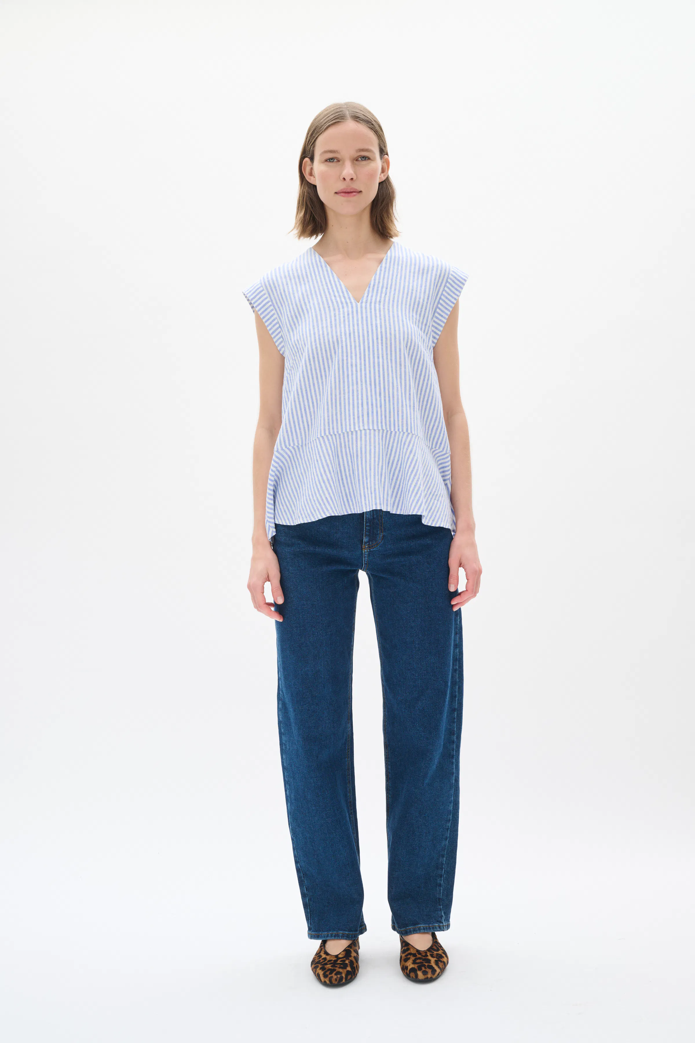 RimoneIW Leinen Top LOOKBOOK FRONT 30110361-300012