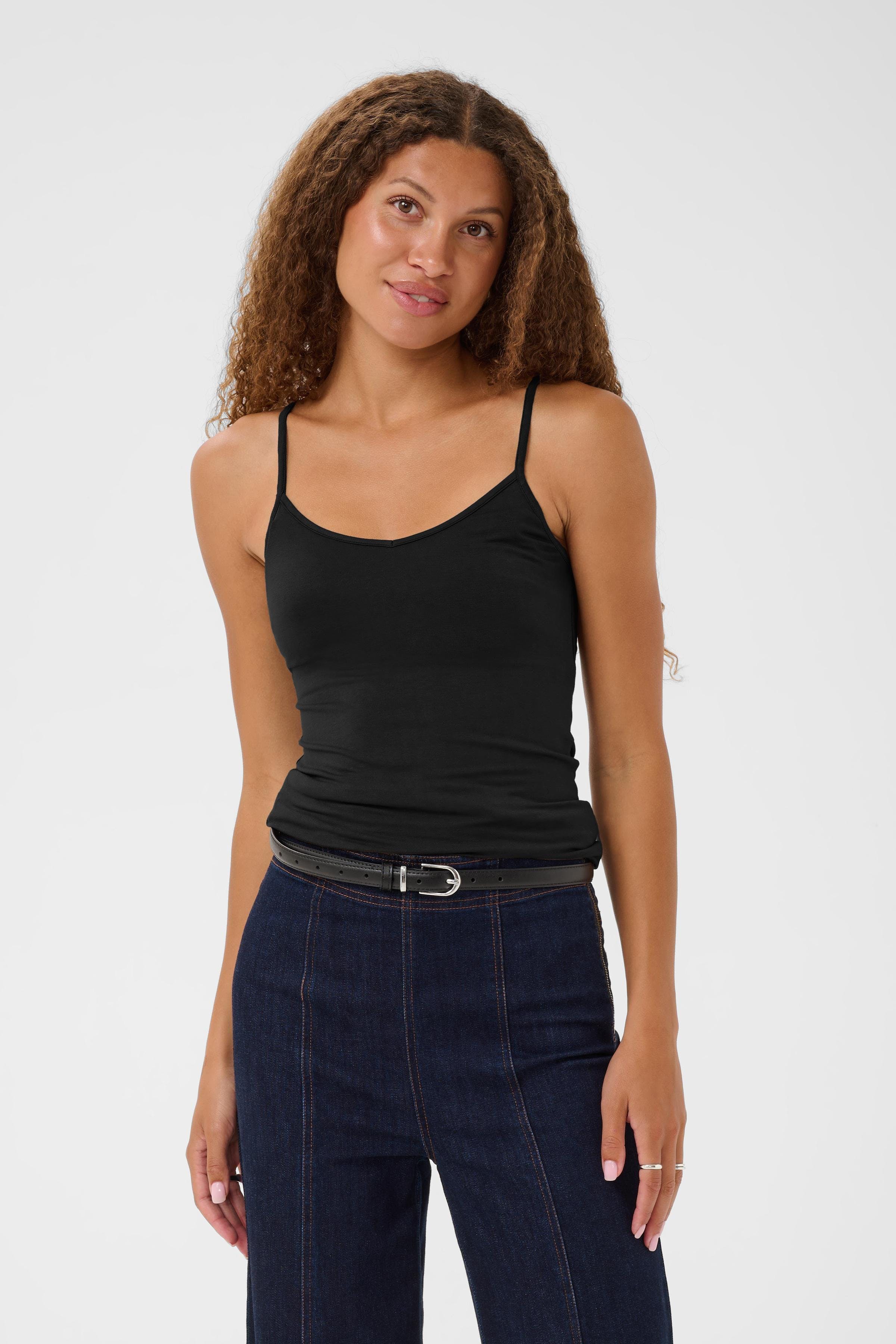 ViggaSZ Top LOOKBOOK FRONT 30515506-193911