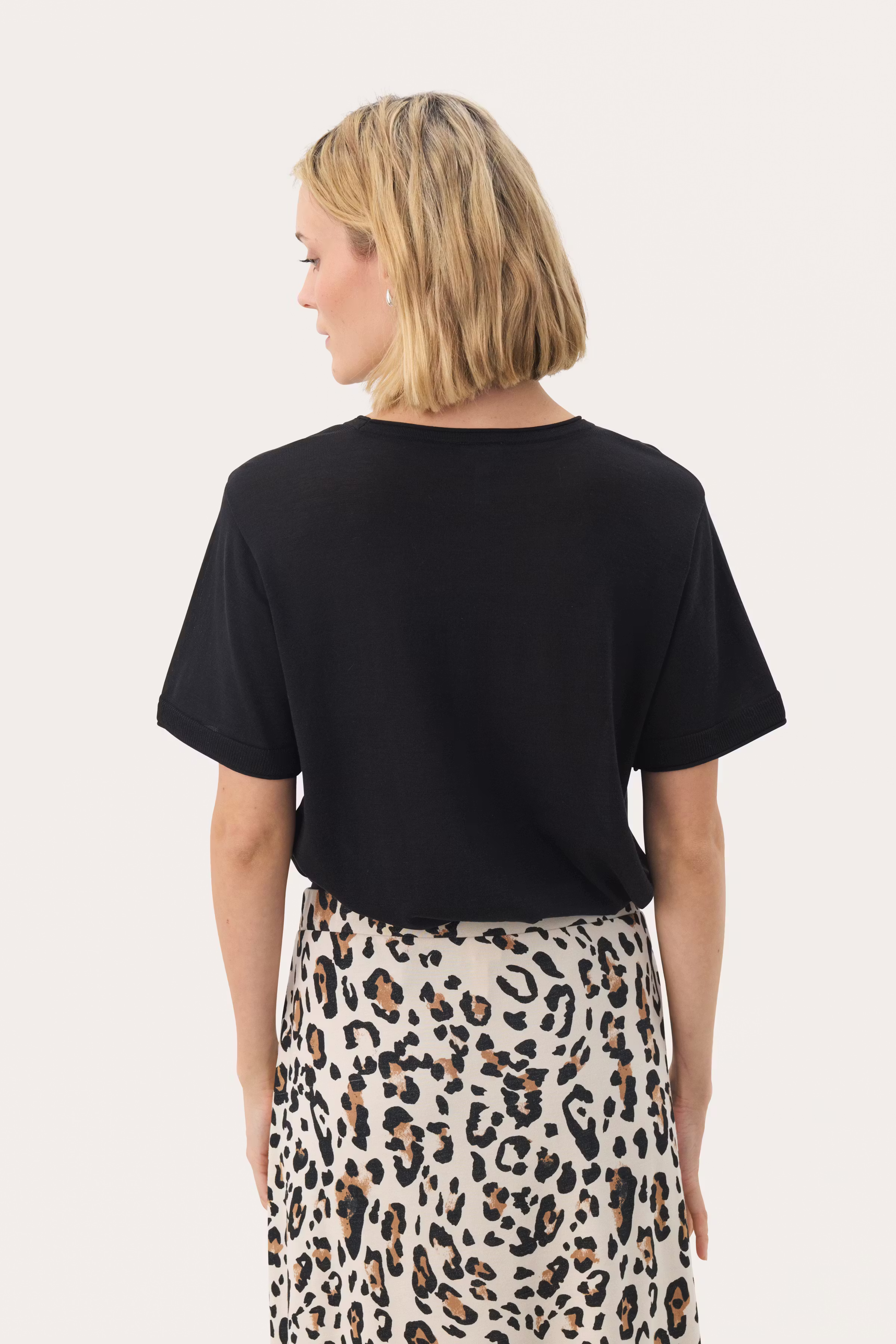 TinniPW Pullover LOOKBOOK BACK 30309854-194008