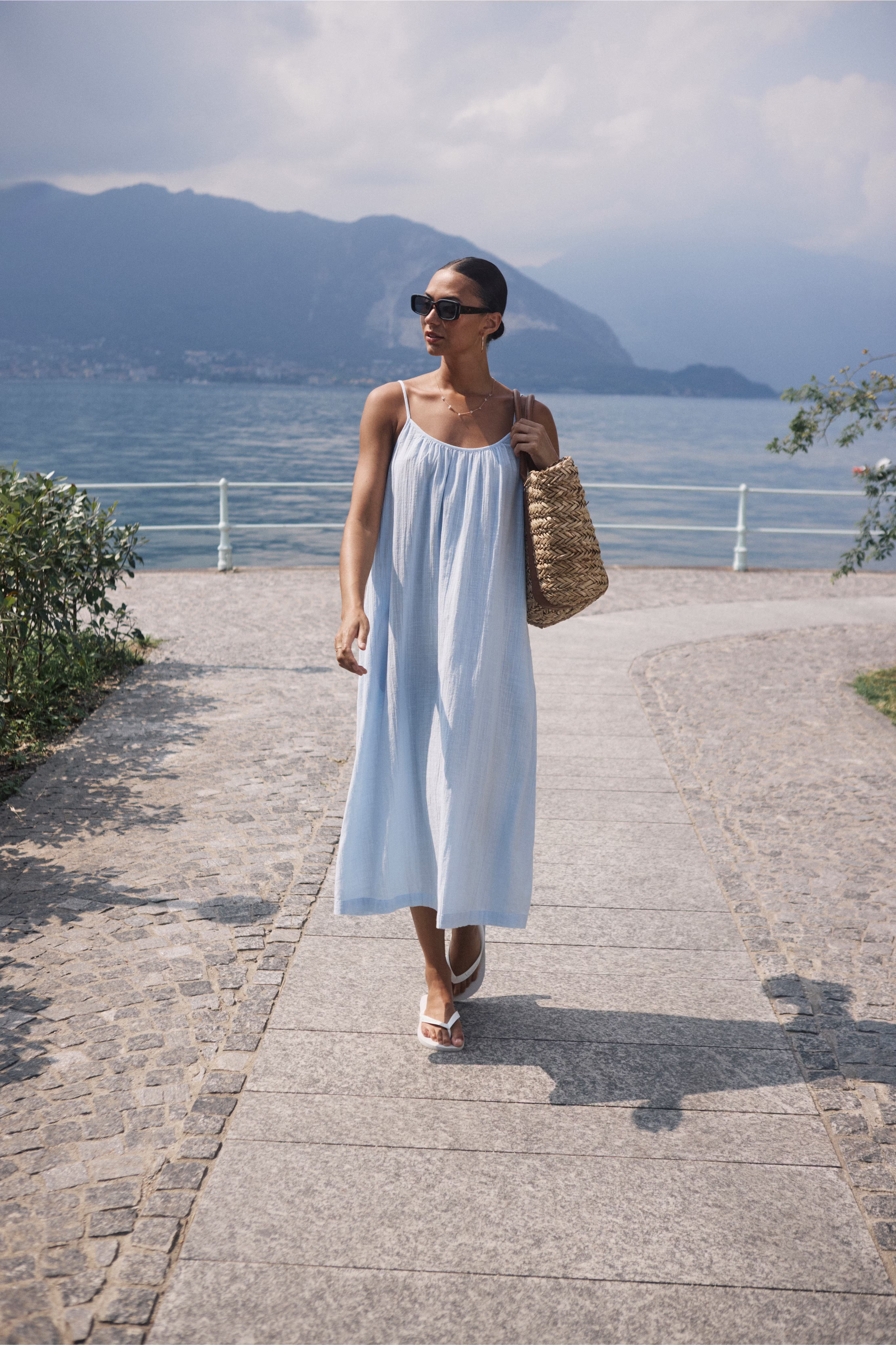 KApauline Dress LOCATION NONE 10508562-144005