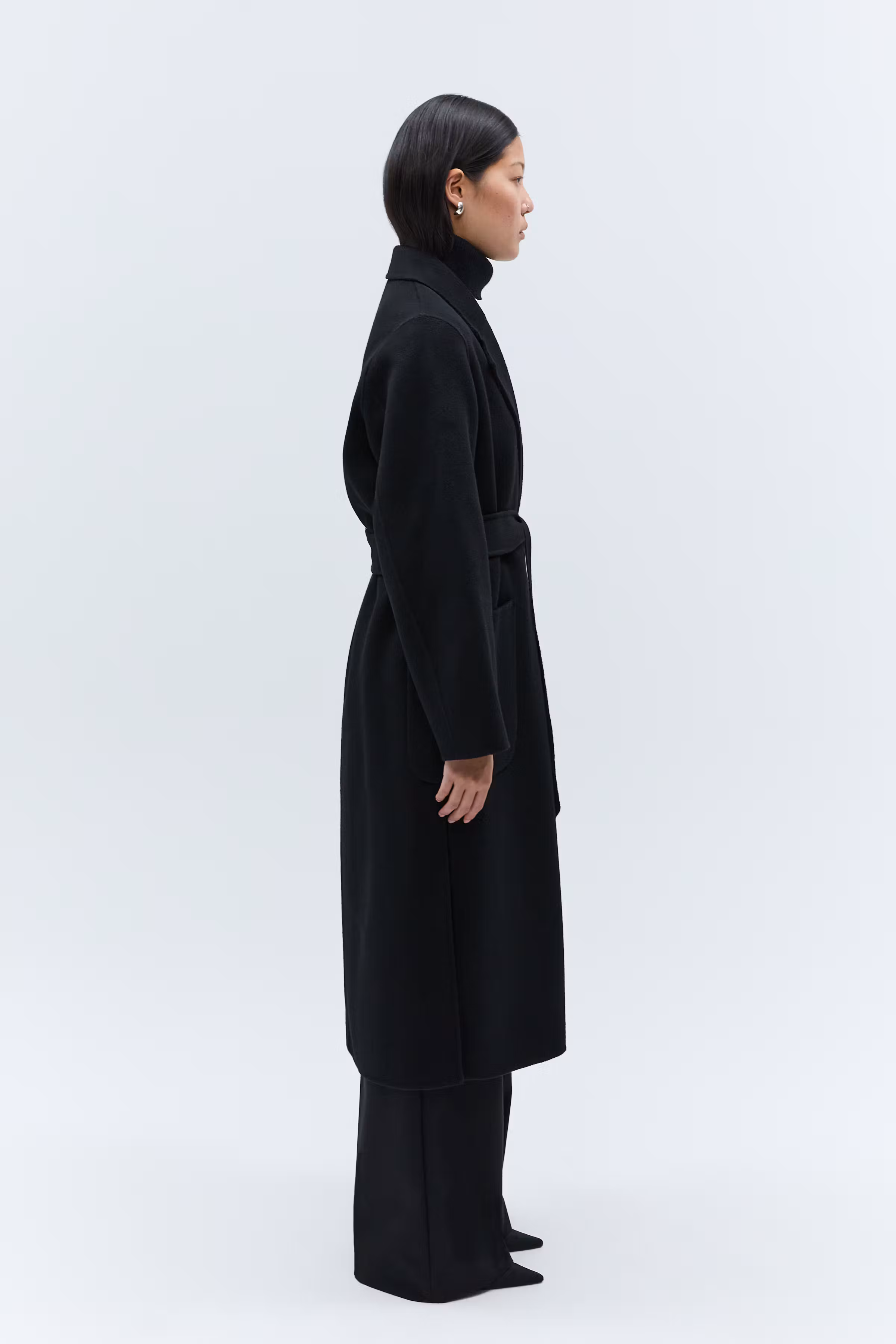 IOCELIA Coat LOOKBOOK FRONT 30600561-BK999