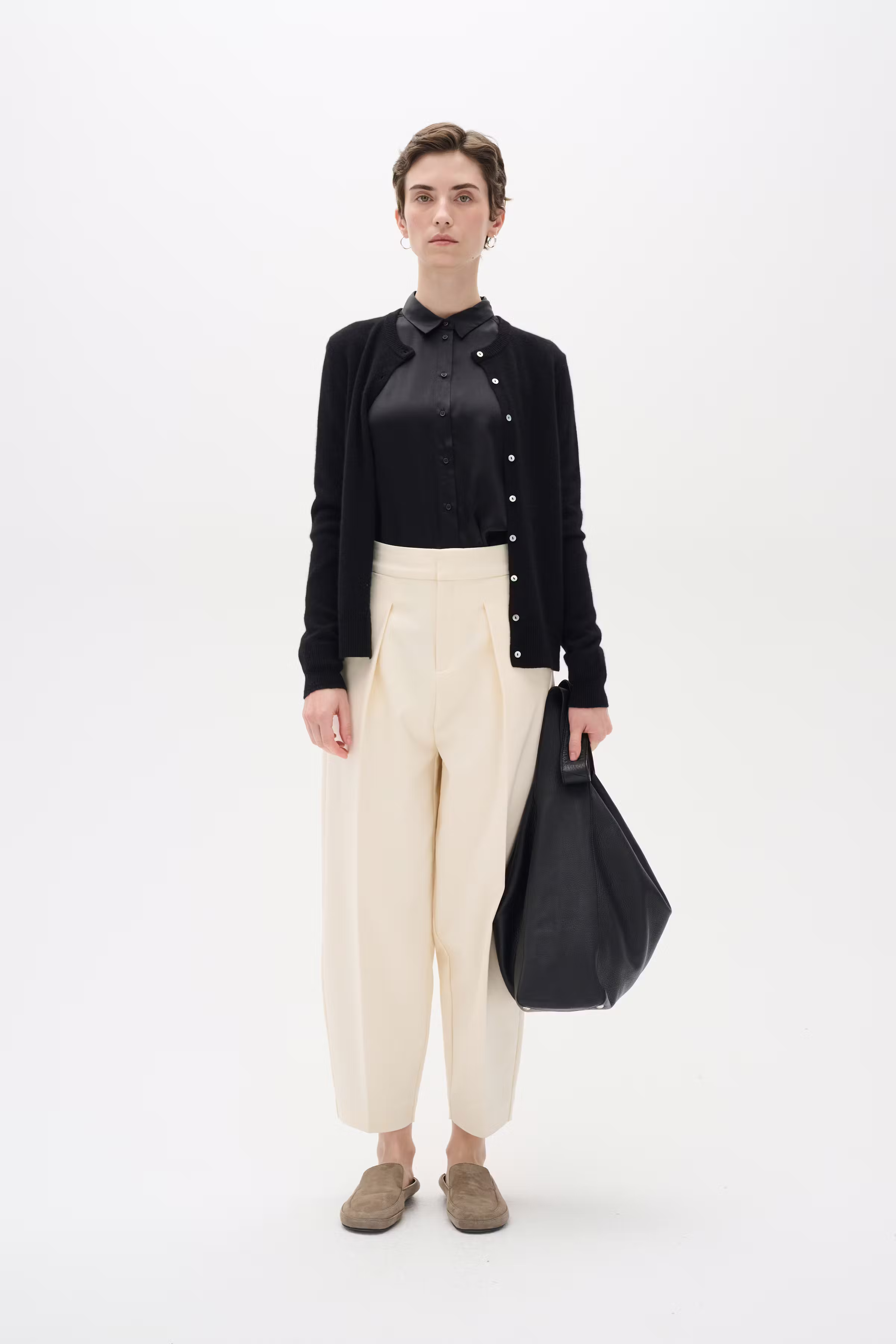 LukkaIW Kasjmier Vest LOOKBOOK FRONT 30107630-10050