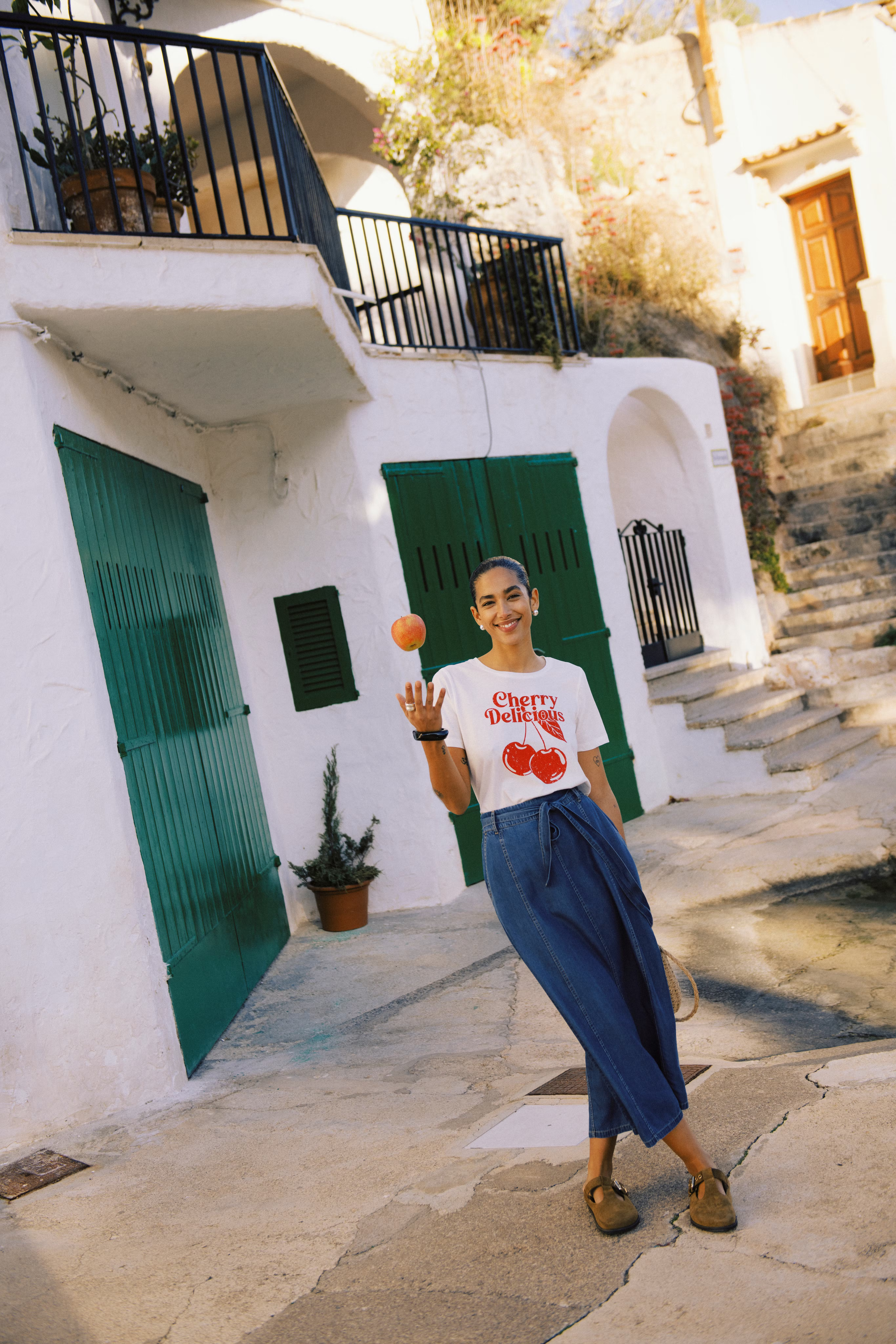 BYSOBBE T-shirt LOCATION NONE 20818840-900007094