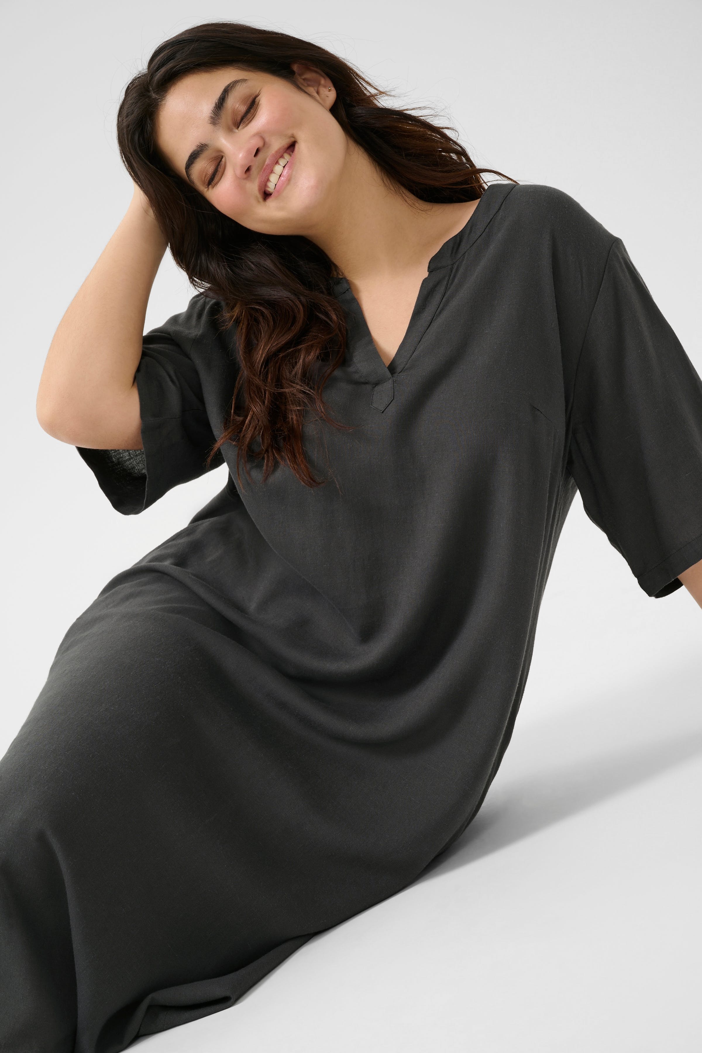 KCmille Kleid LOOKBOOK DETAIL 10582218-190205