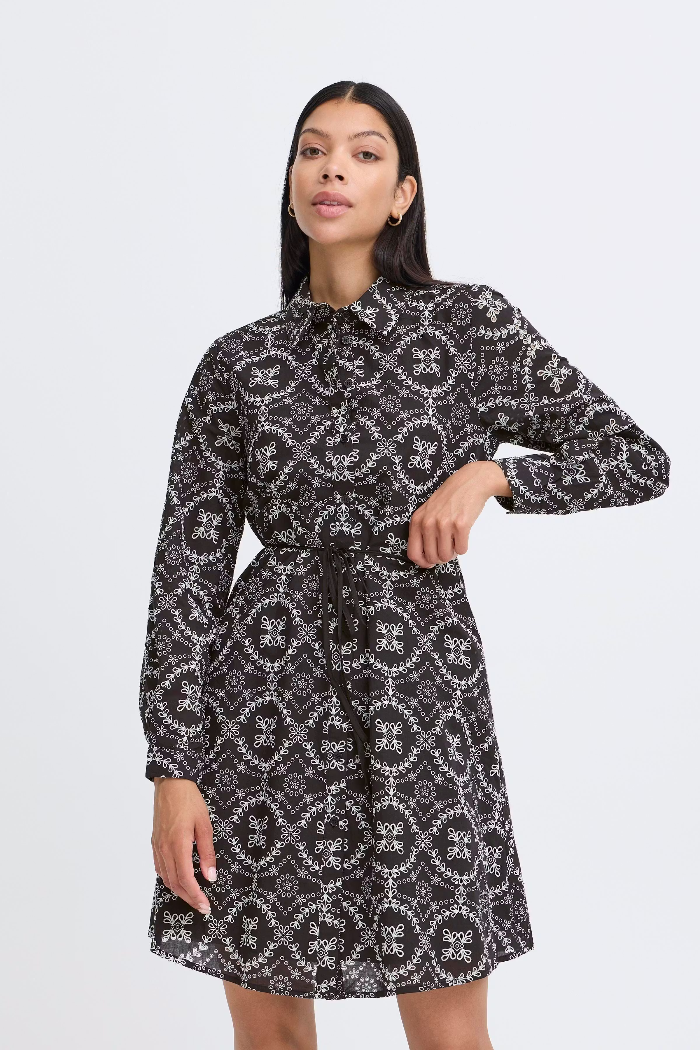 BYXHARMONIA Kjole LOOKBOOK FRONT 20818953-900008179