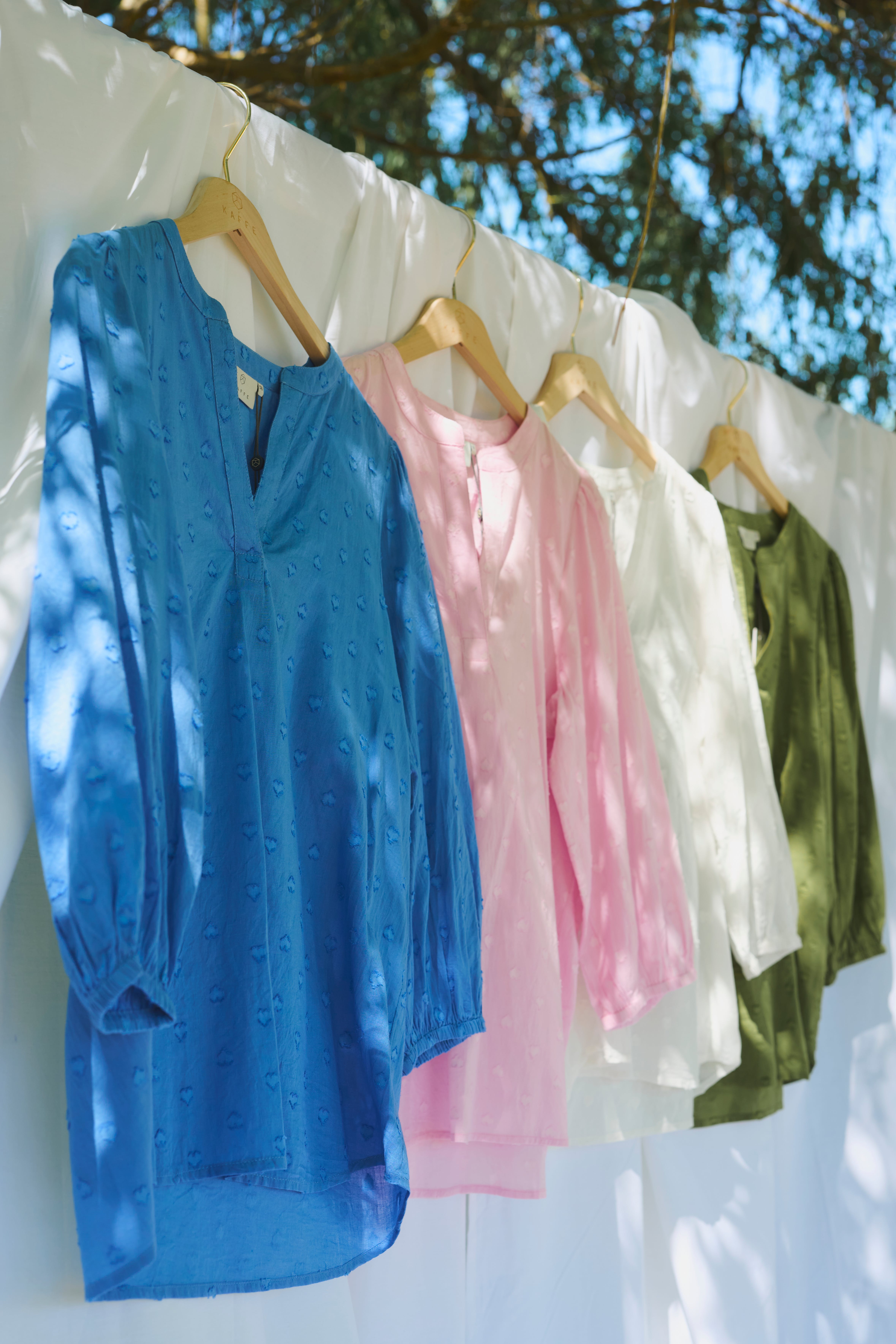 KAjollia Bluse LOCATION NONE 10508453-174037