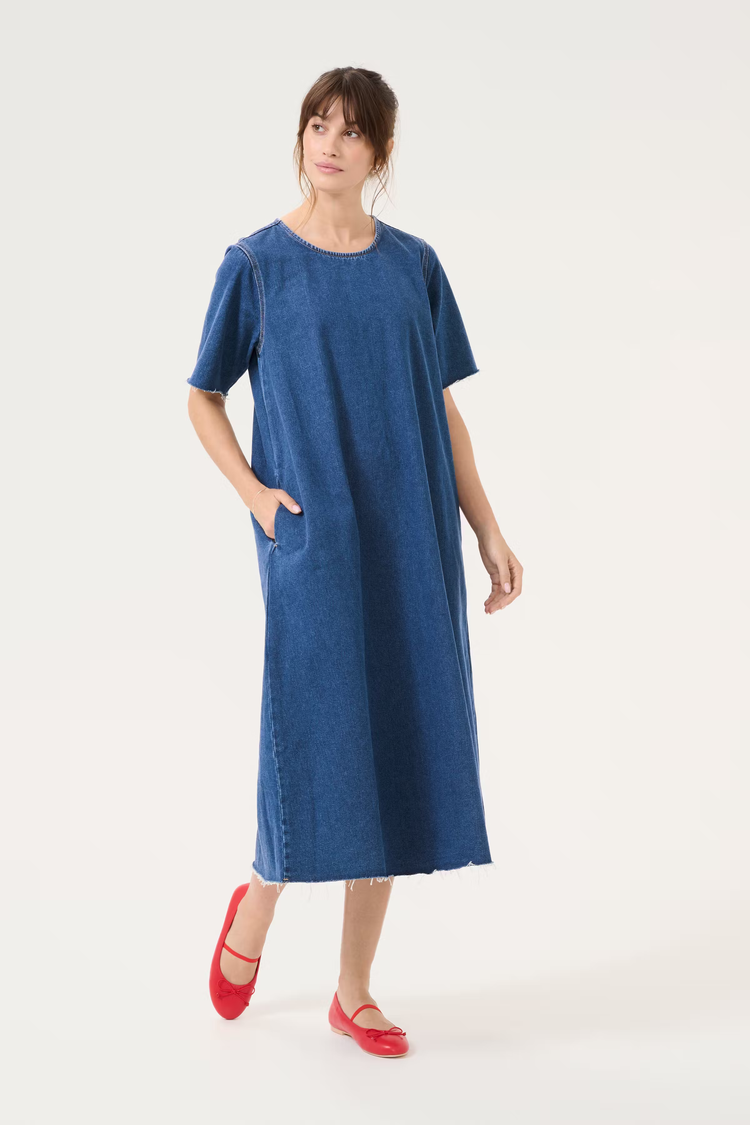 CUevea Jeansklänning LOOKBOOK FRONT 50111377-500028