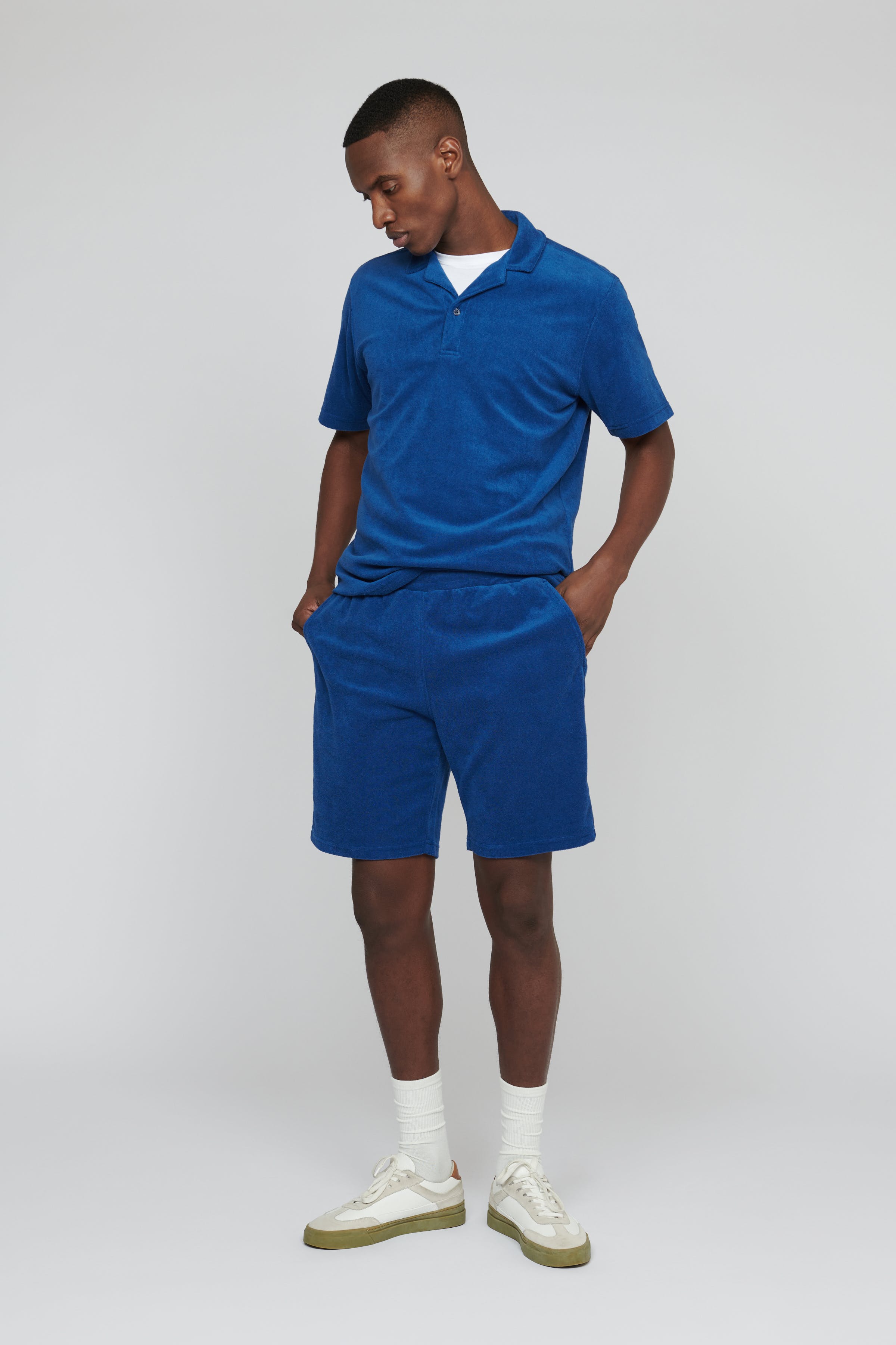 MAtheo Pikè LOOKBOOK FRONT 30207443-194029