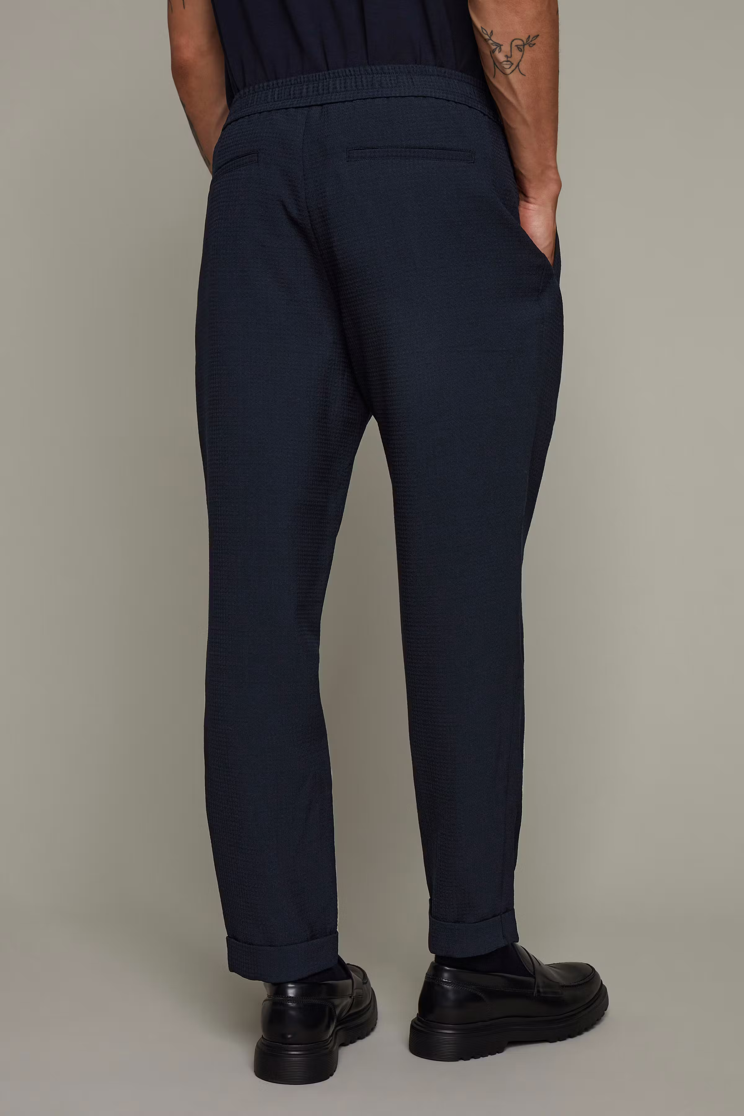 MAnathan Broek LOOKBOOK BACK 30206305-194011