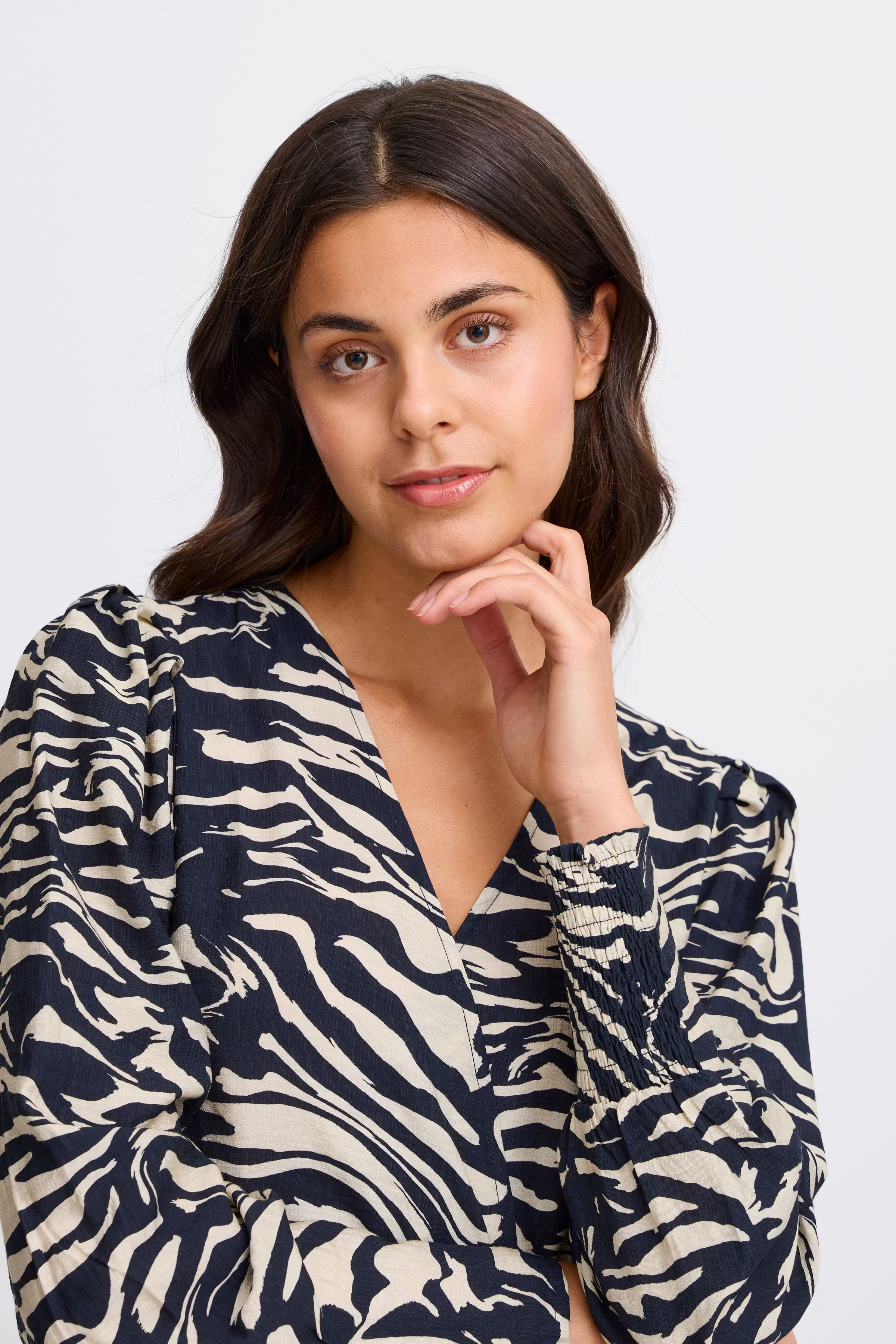 FRARIANA Kjole LOOKBOOK DETAIL 20614544-203623