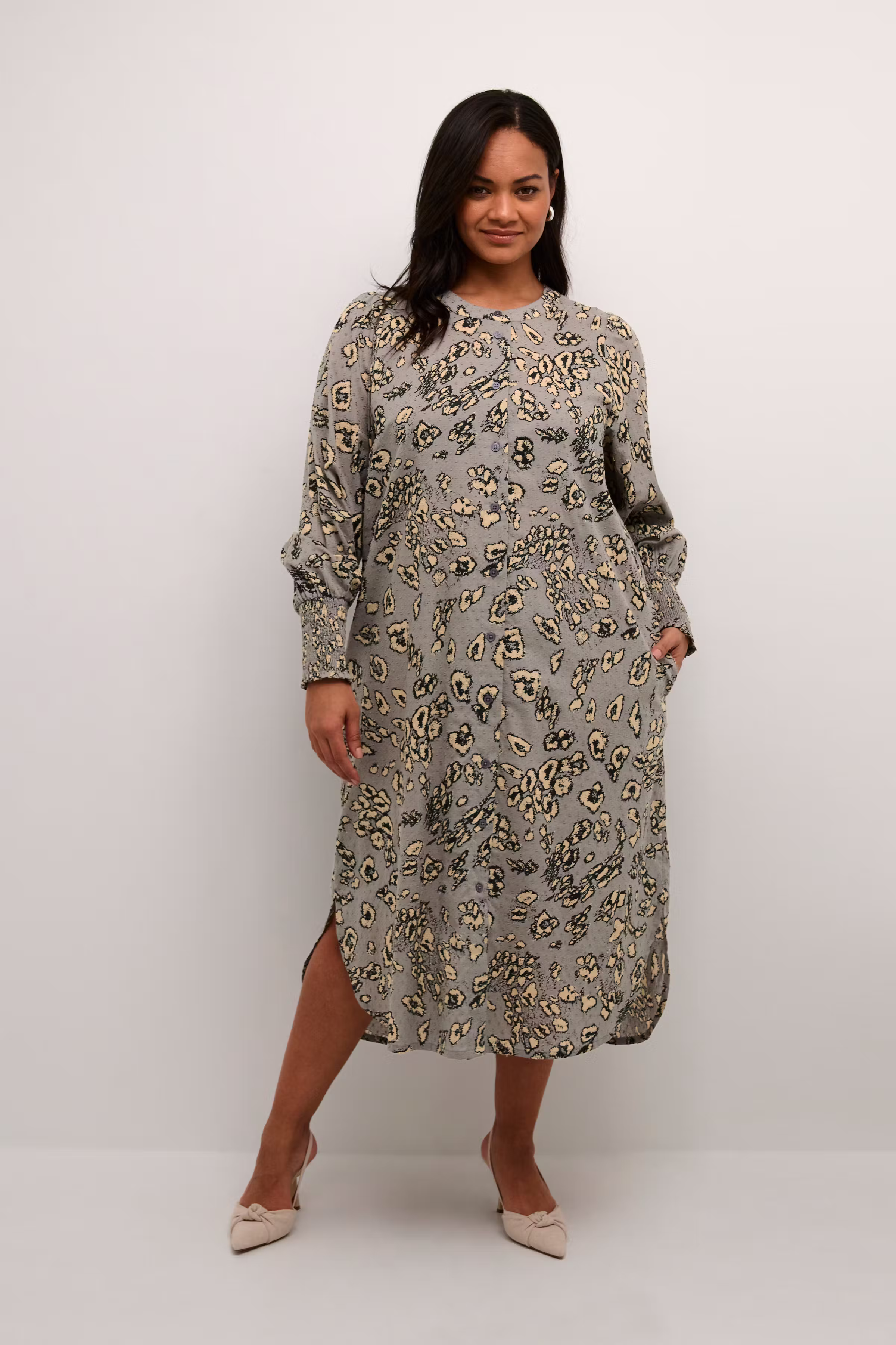 KCliana Klänning LOOKBOOK FRONT 10582447-106201