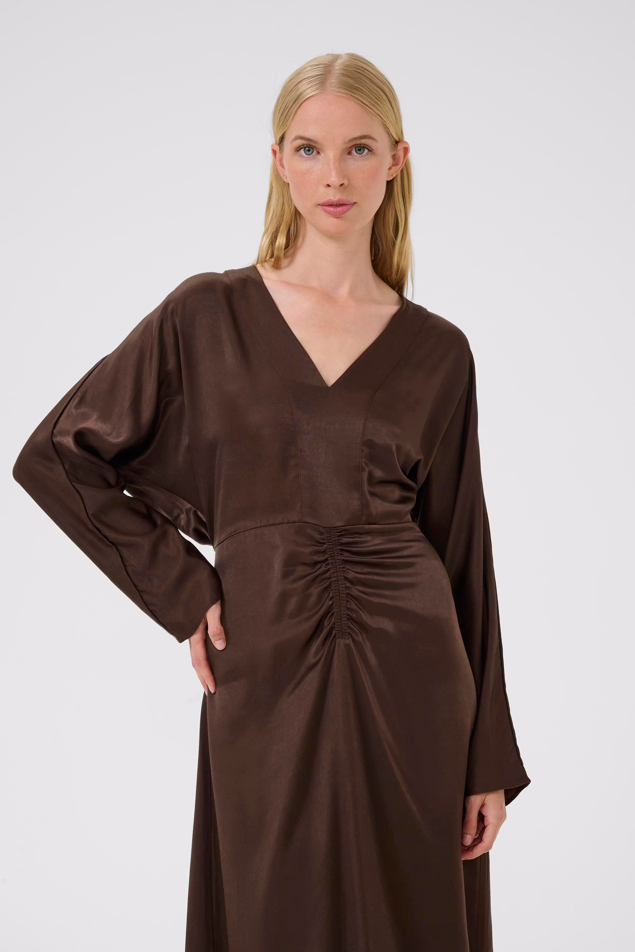 KBBlanca Kjole LOOKBOOK FRONT 10105634-191015