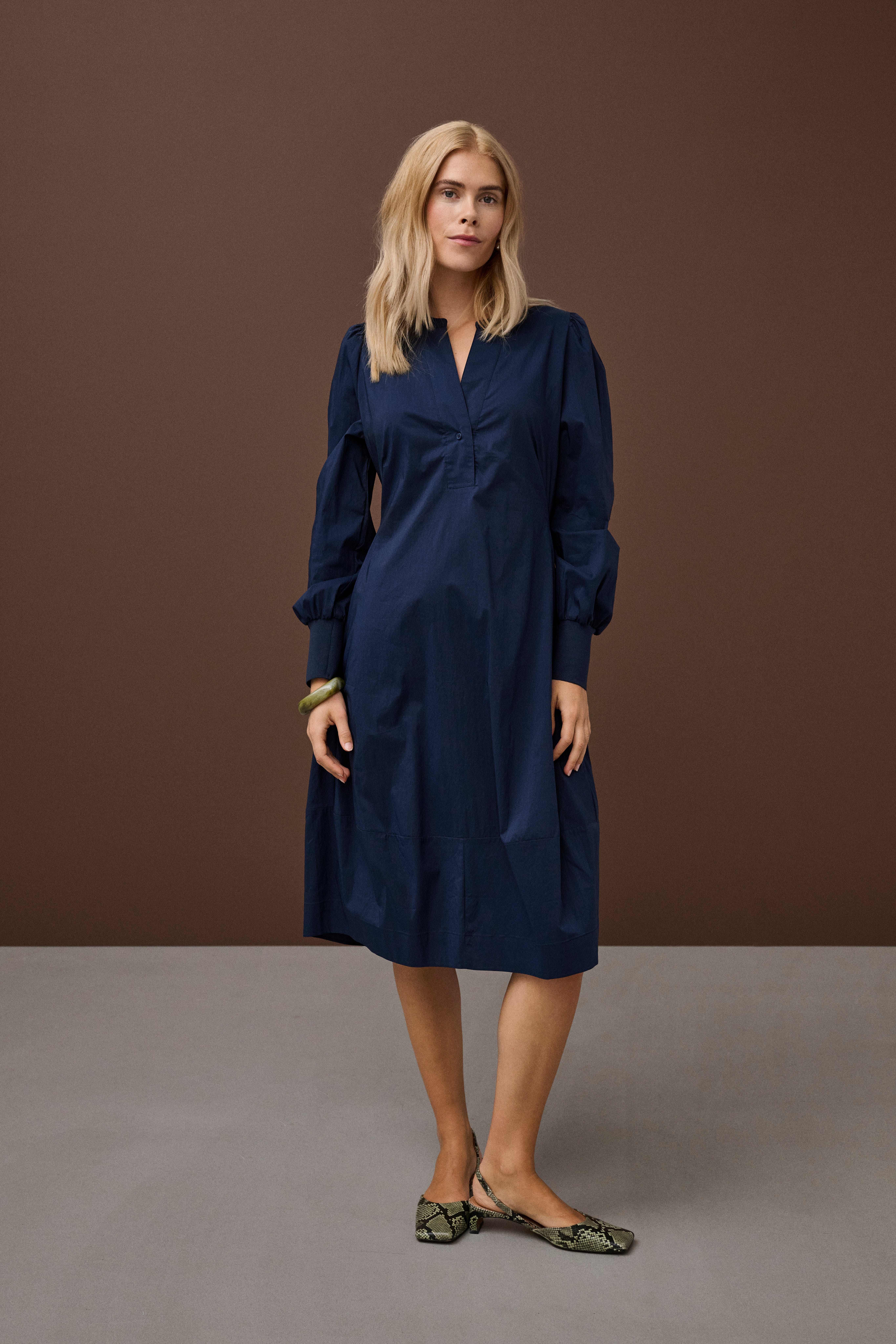 CUantoinett Dress LOCATION NONE 50109363-193921