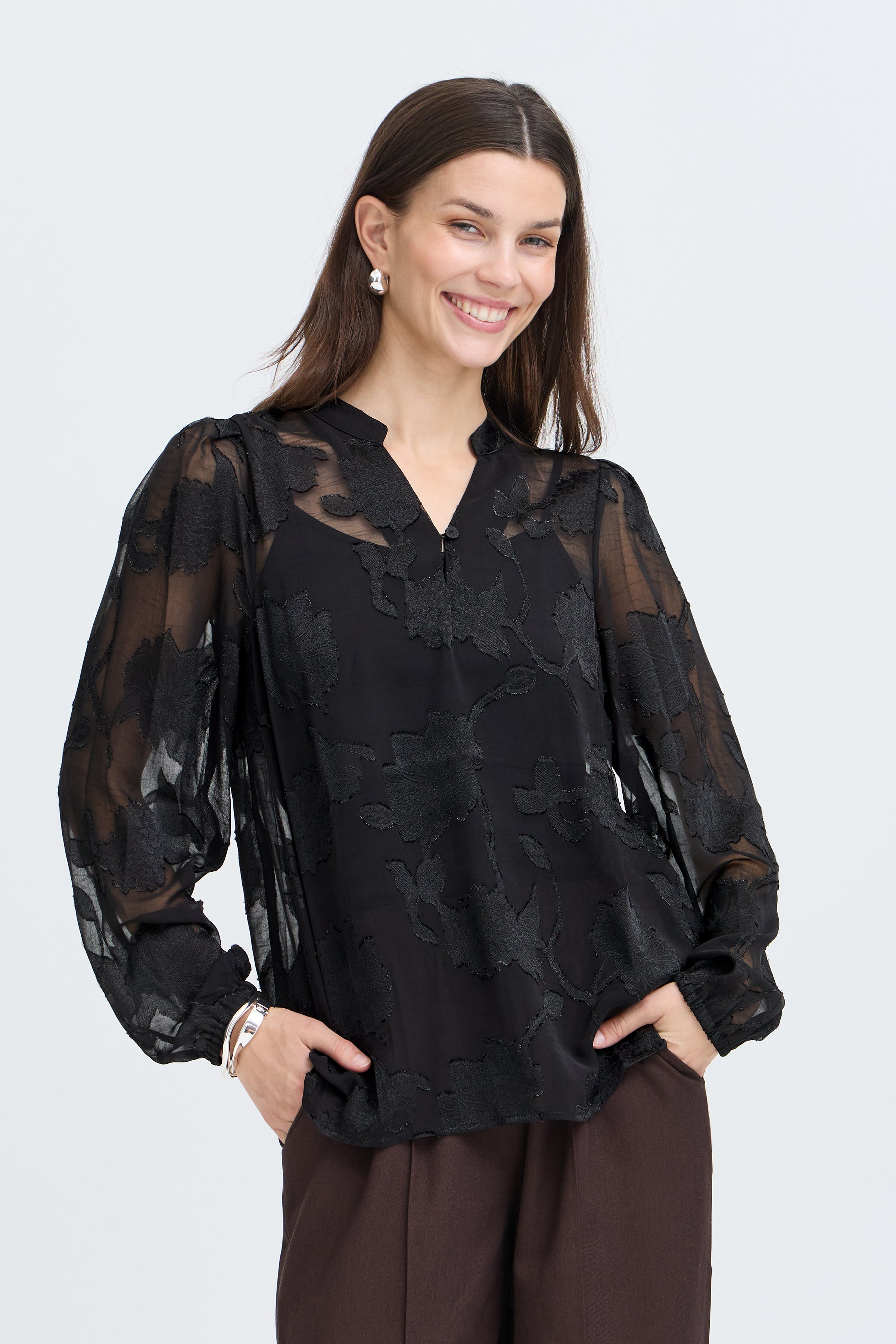 FRLYLA Bluse LOOKBOOK FRONT 20618649-194008
