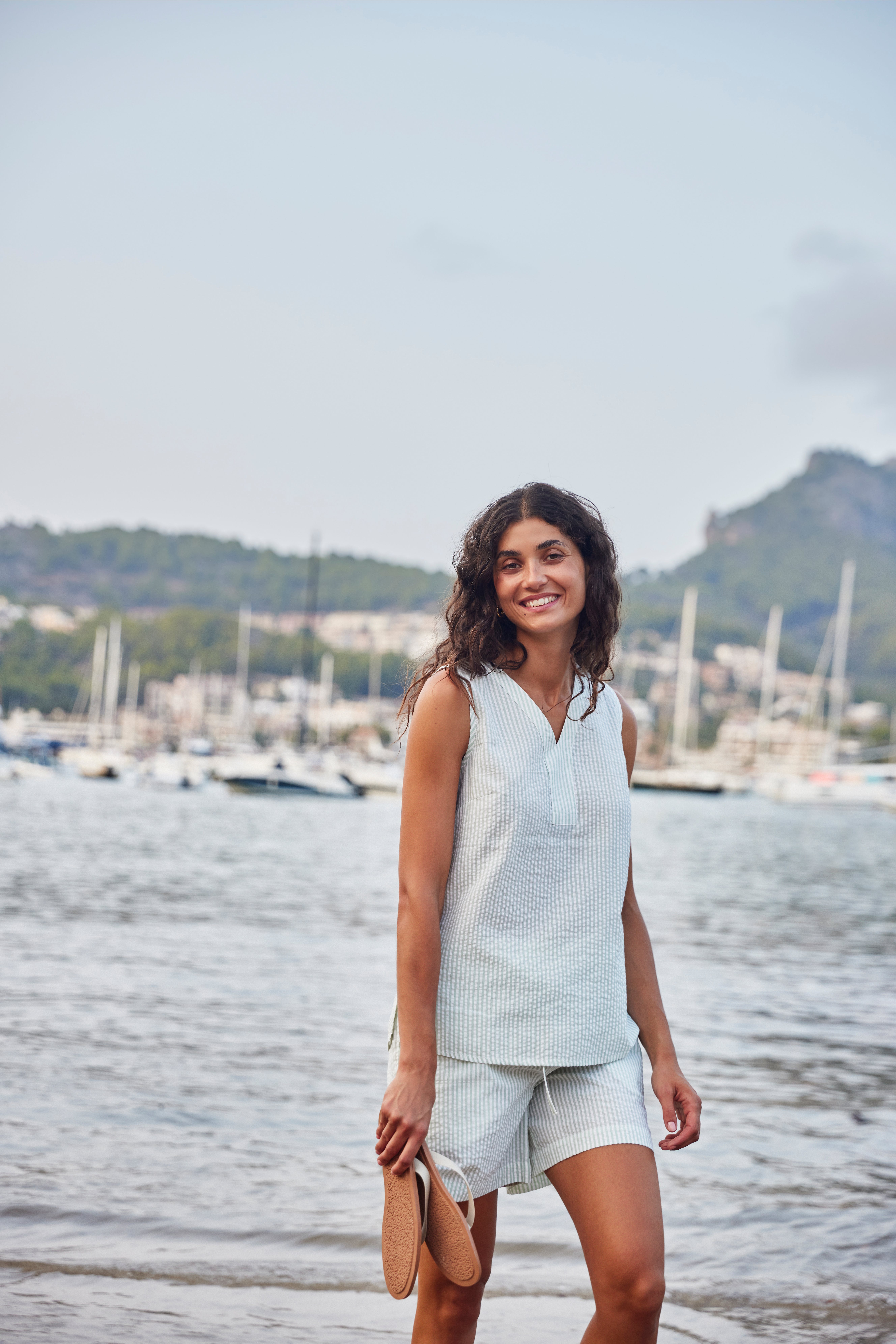 FRCAYLA Top LOCATION NONE 20616086-205130