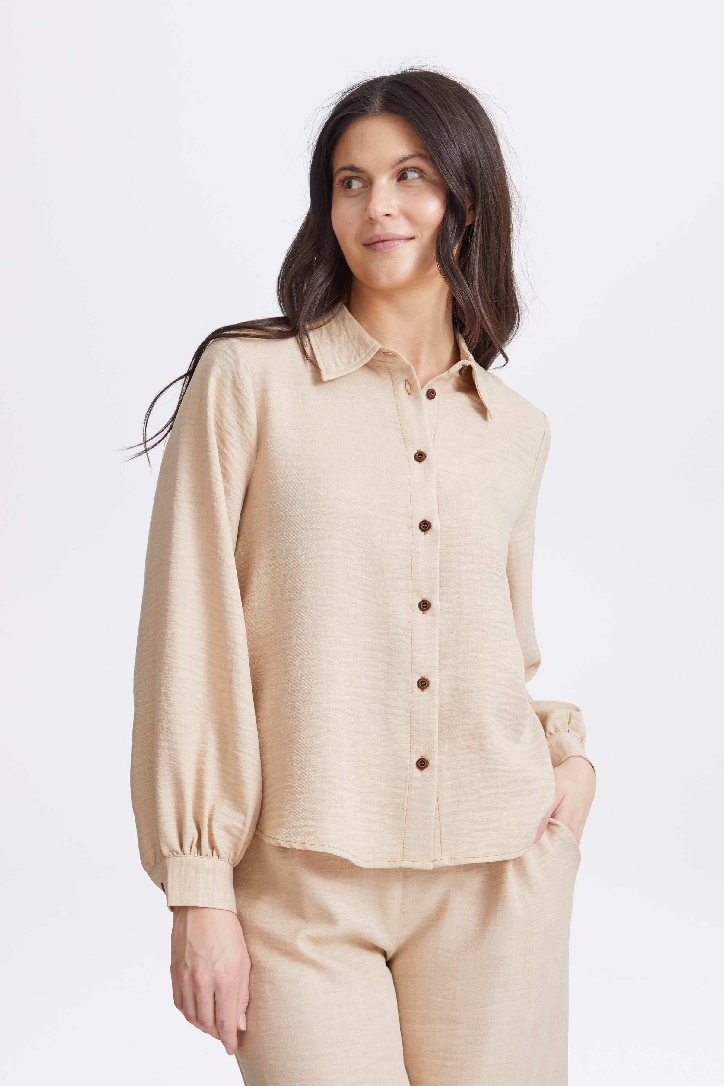 FXDENISA Skjorte LOOKBOOK FRONT 20615308-201450