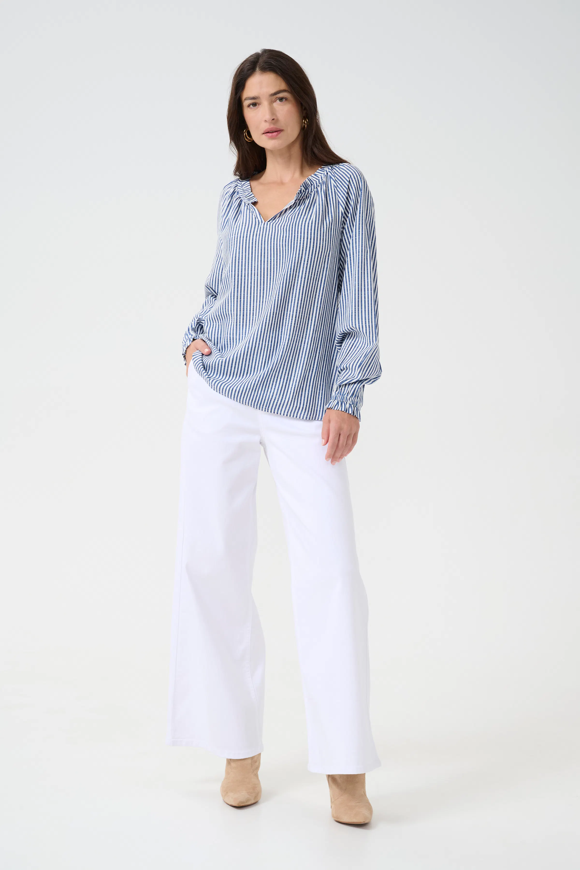 CRTiah Bluse LOOKBOOK FRONT 10613577-104155