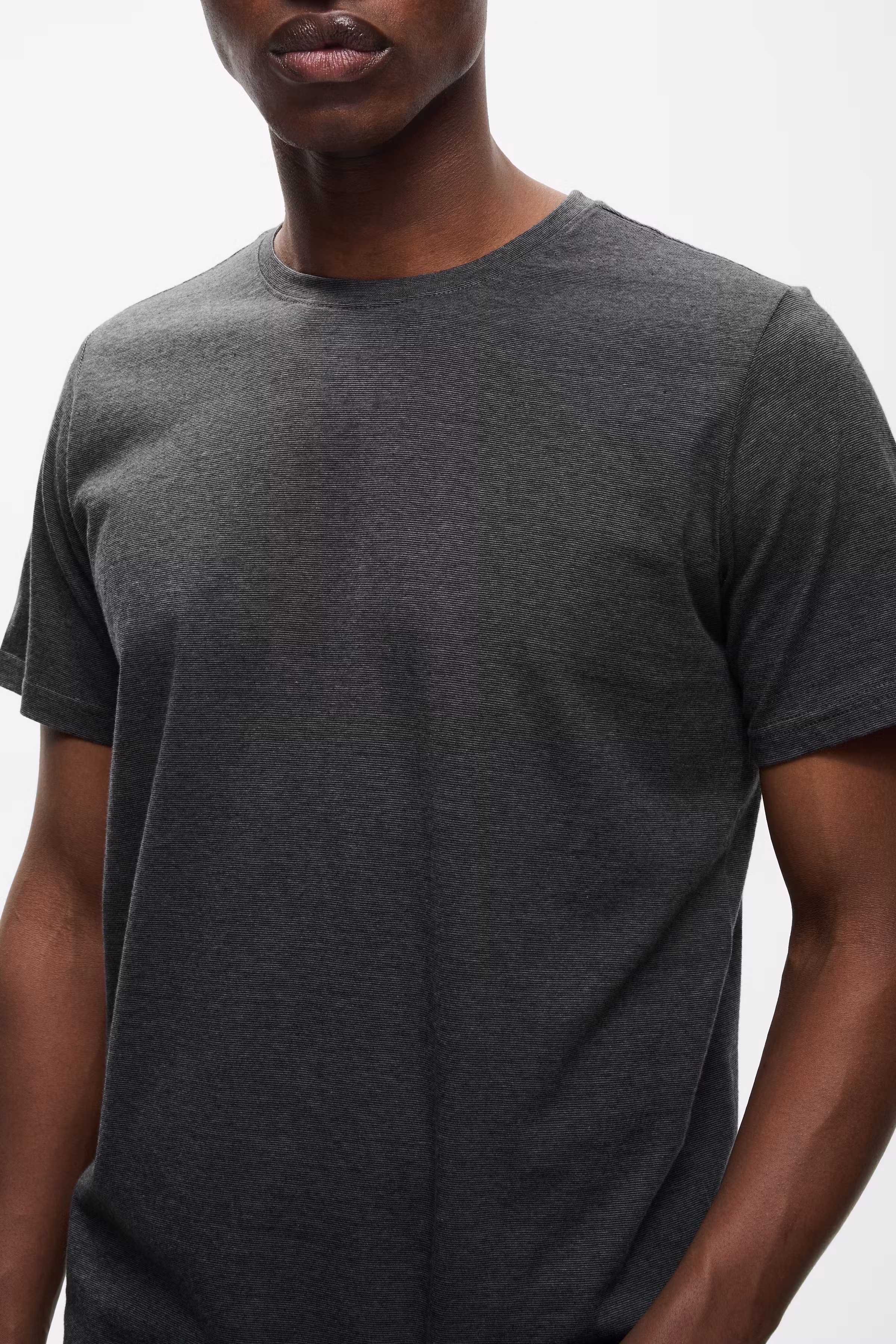 Jermane T-shirt LOOKBOOK DETAIL 30204781-193910