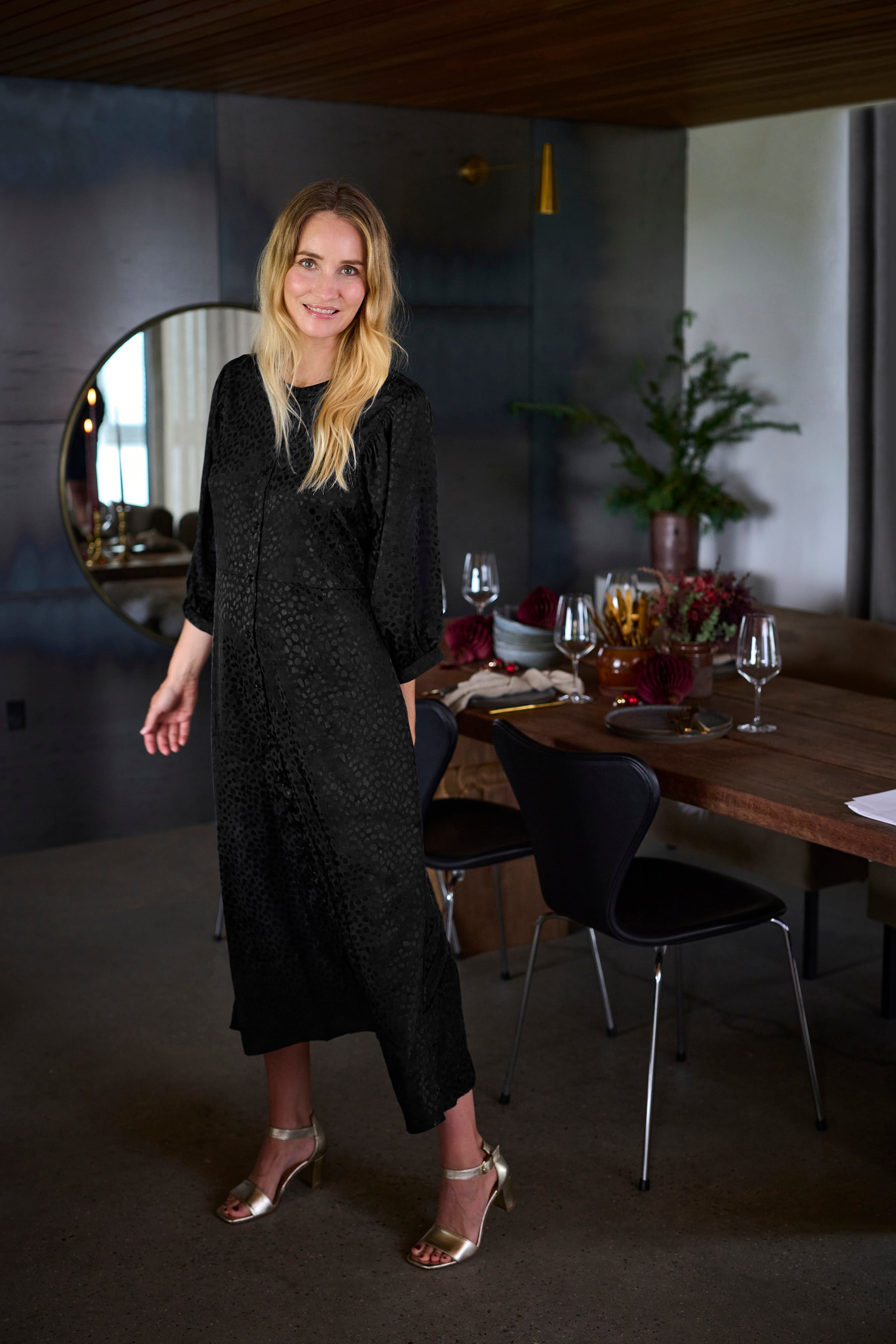 BPcornelia Kleid LOCATION NONE 10590587-100121B