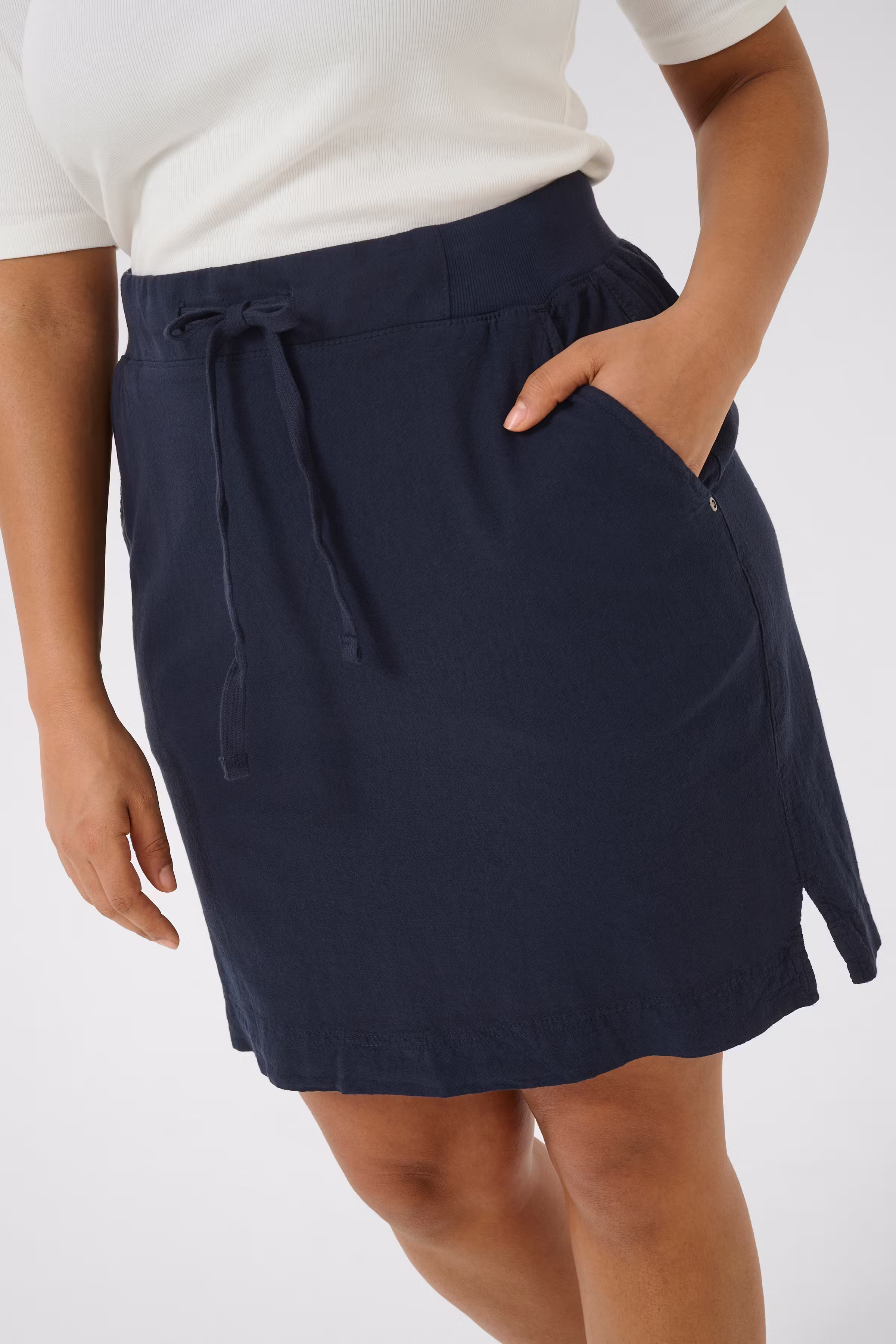 KCnana Jupe LOOKBOOK DETAIL 10580785-194020