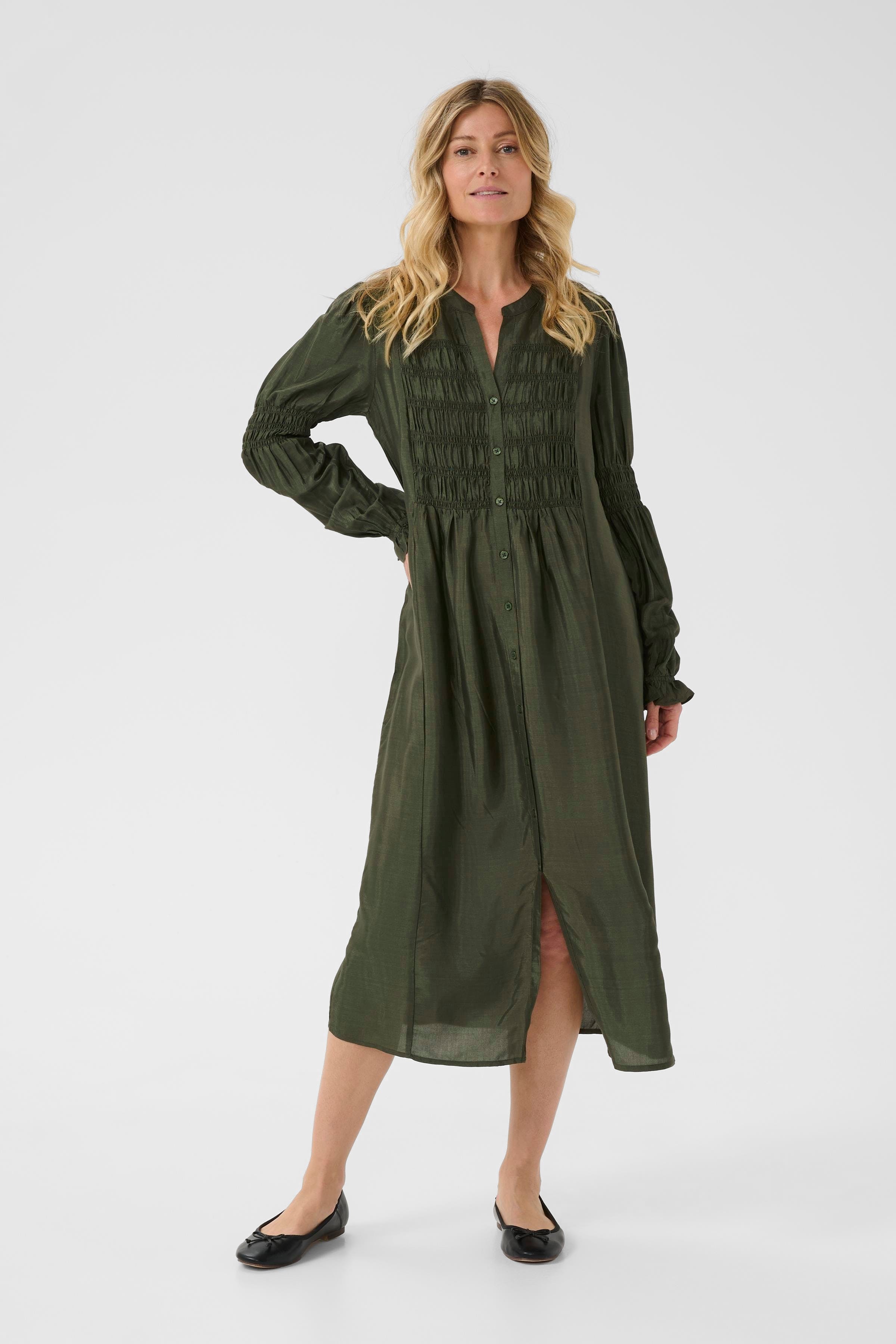 CRHenva Kleid LOOKBOOK FRONT 10650702-190419