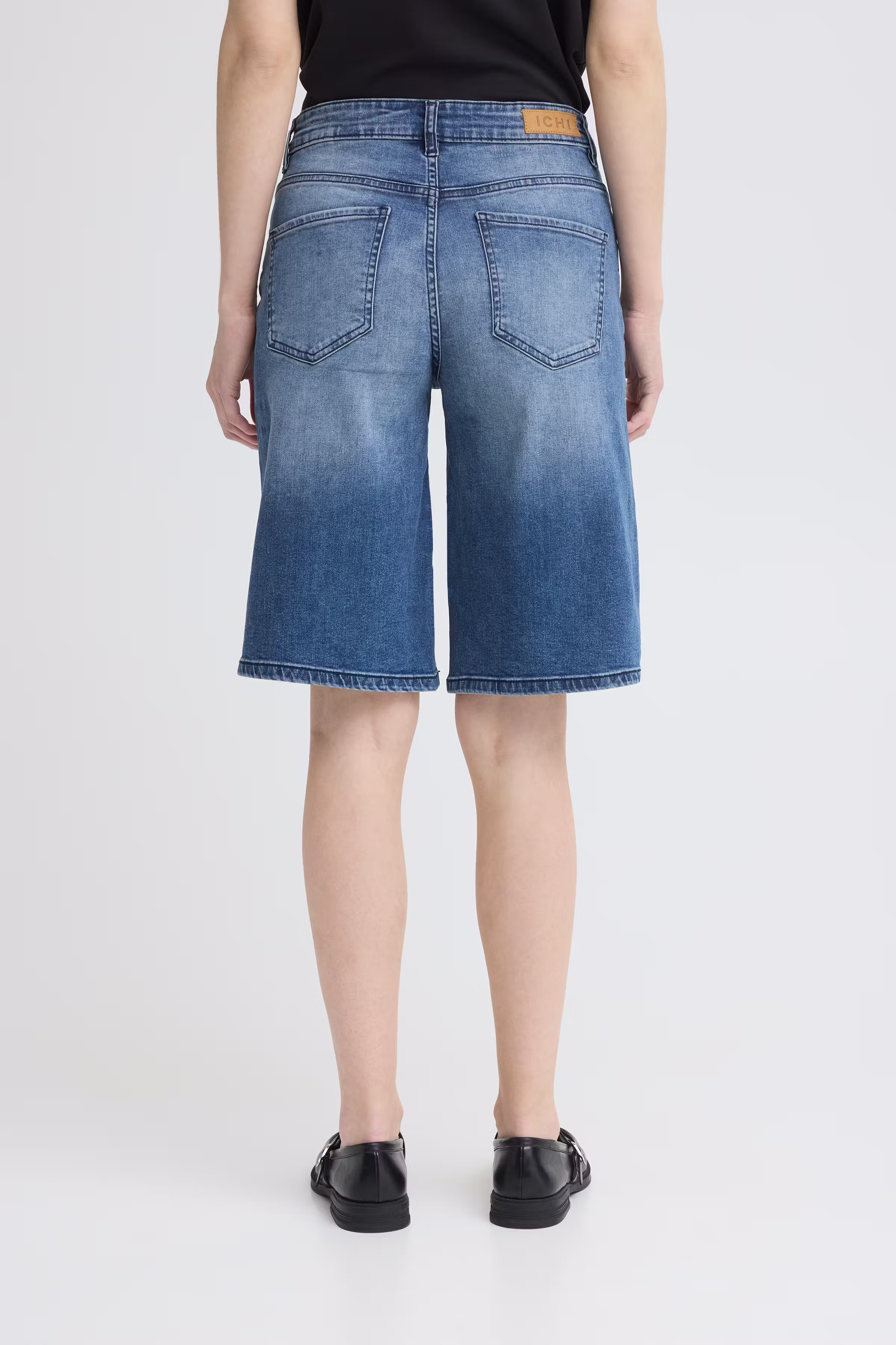 IHTWIGGY Bermuda shorts LOOKBOOK BACK 20126222-19037