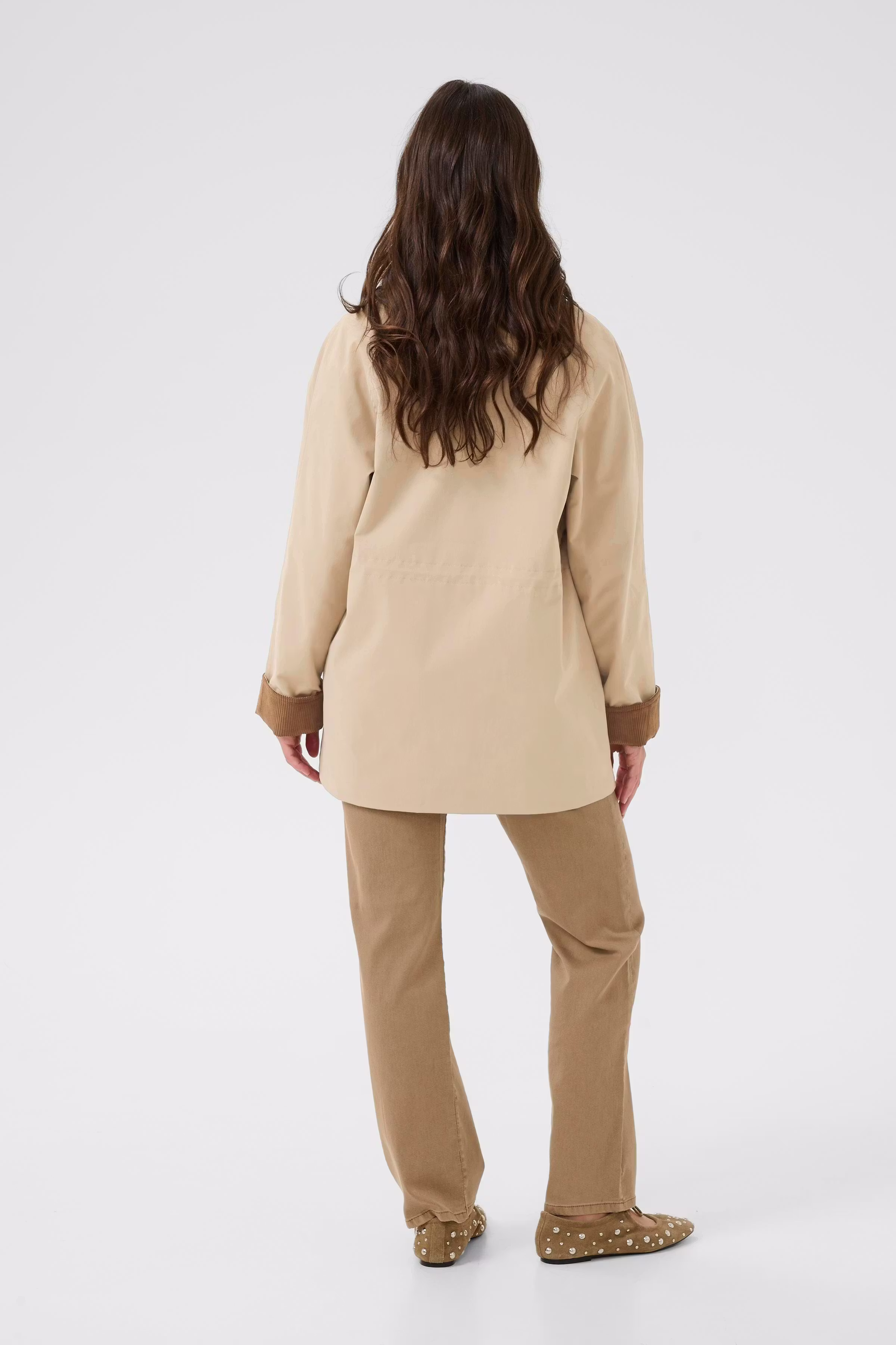 CRJaxy Trenchcoat LOOKBOOK BACK 10614585-161213