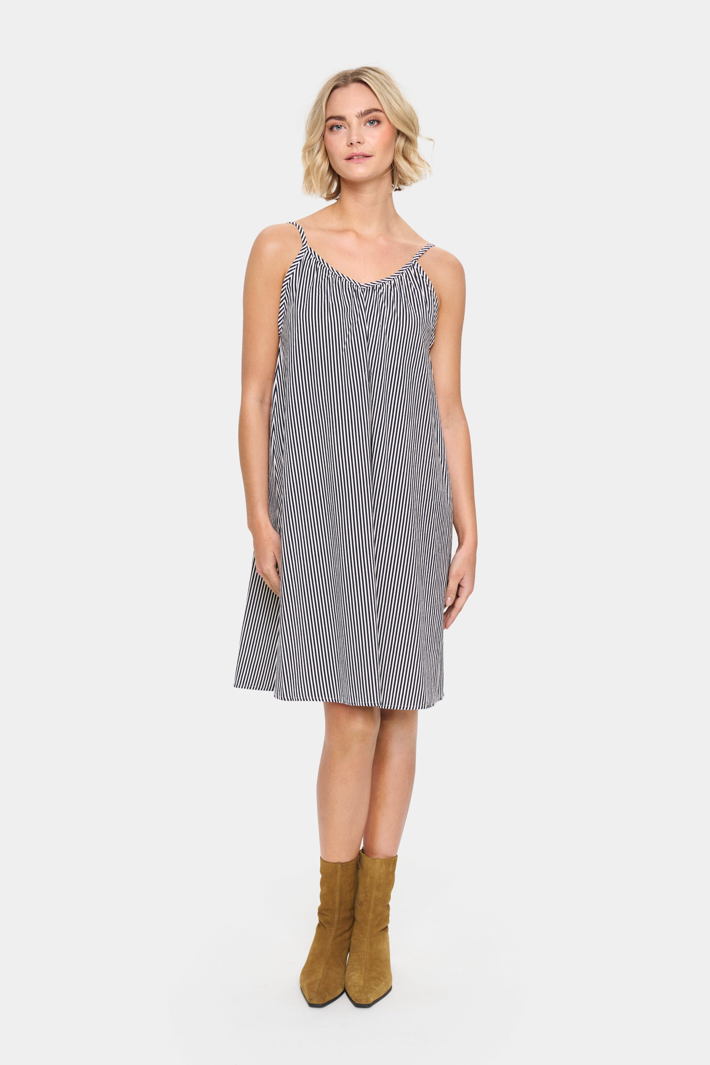 ZalindaSZ Kleid LOOKBOOK FRONT 30514143-303492