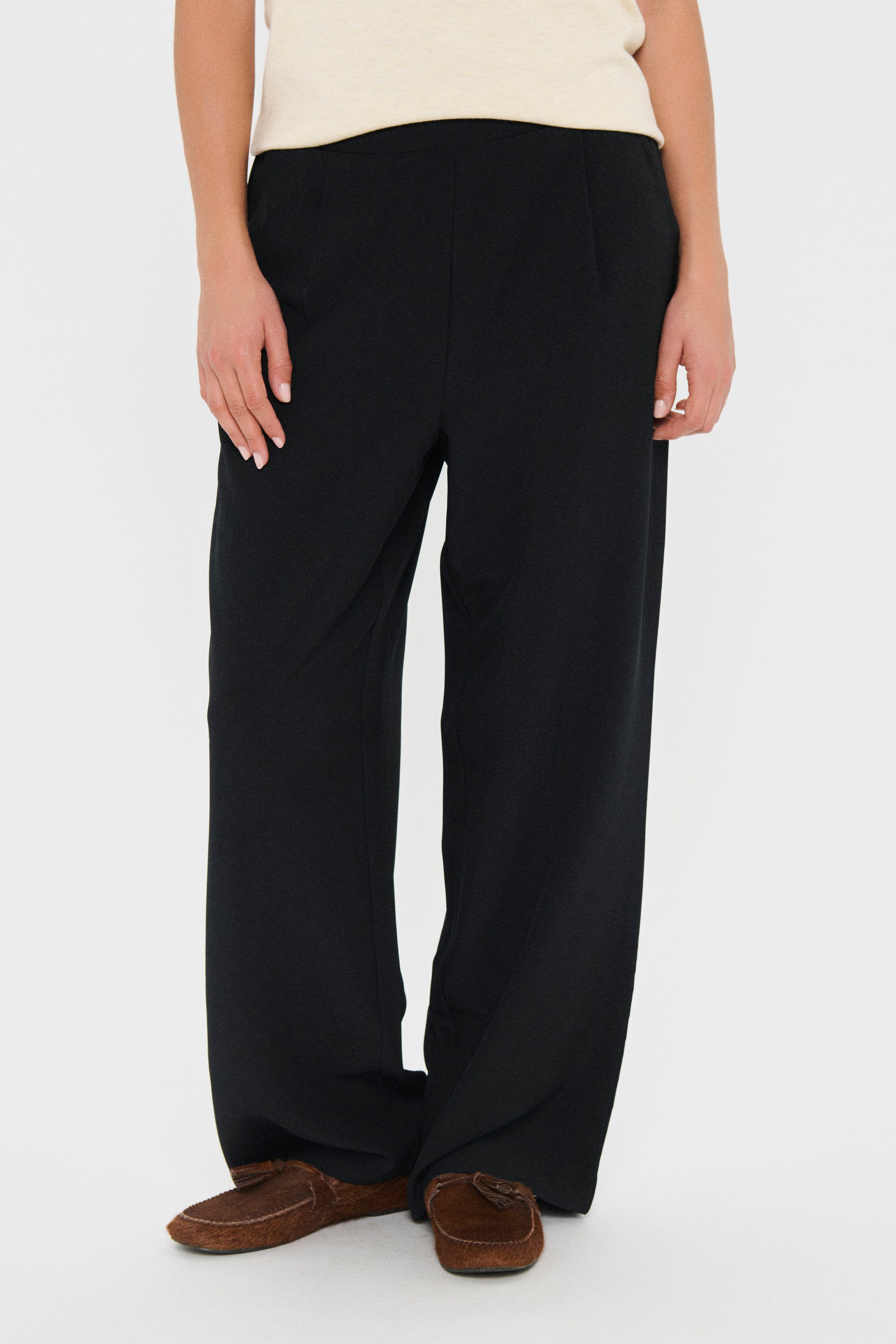 CelestSZ Wide Leg Trousers LOOKBOOK FRONT 30513530-193911