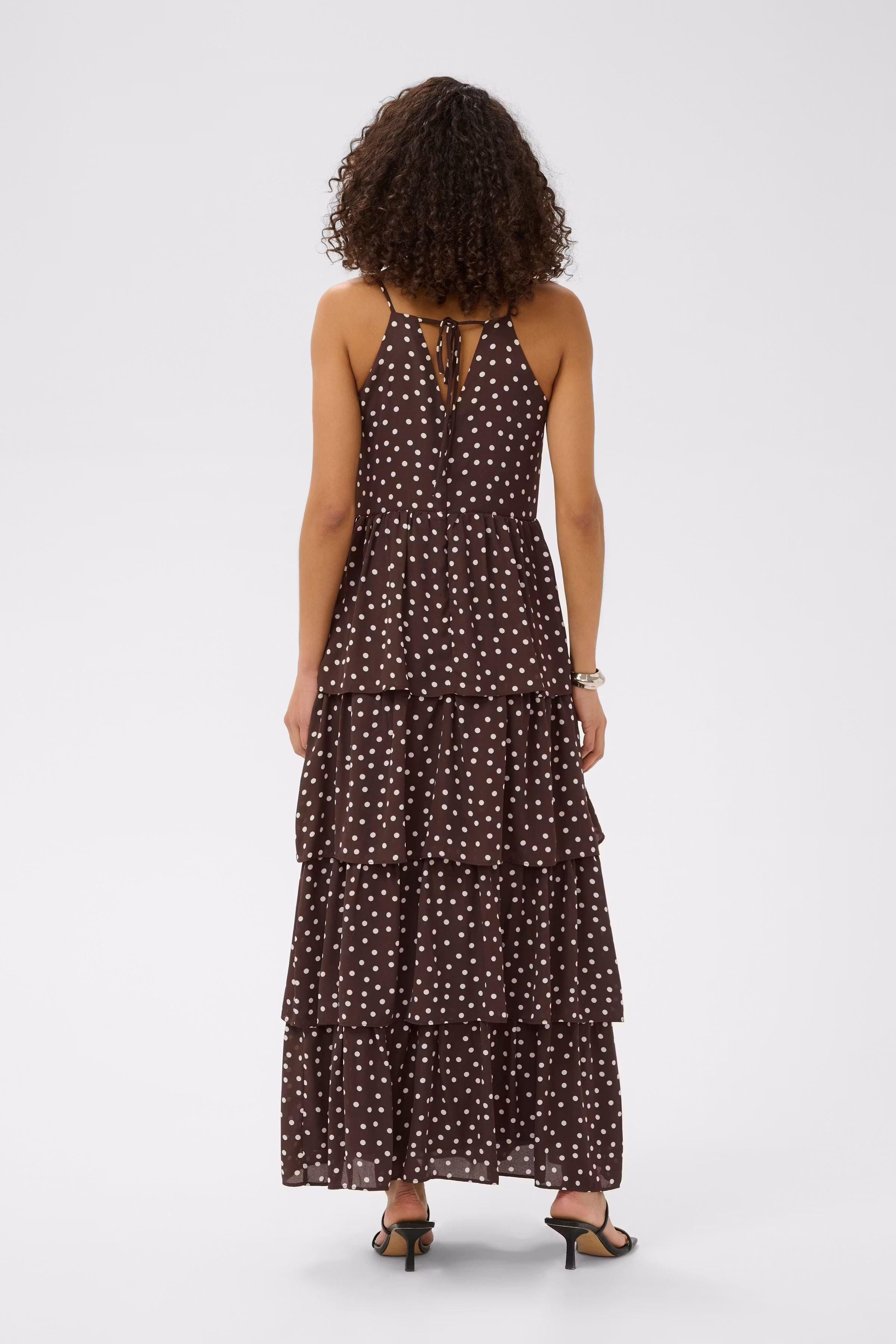 KAlorinda Kjole LOOKBOOK BACK 10512158-109878
