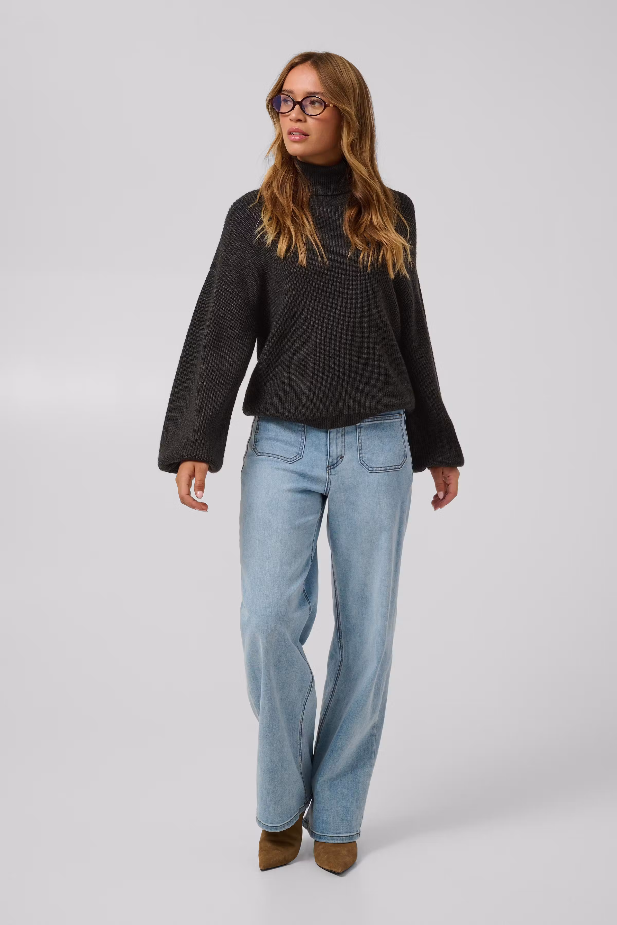 KAbarbara Pullover LOOKBOOK FRONT 10512087-100125