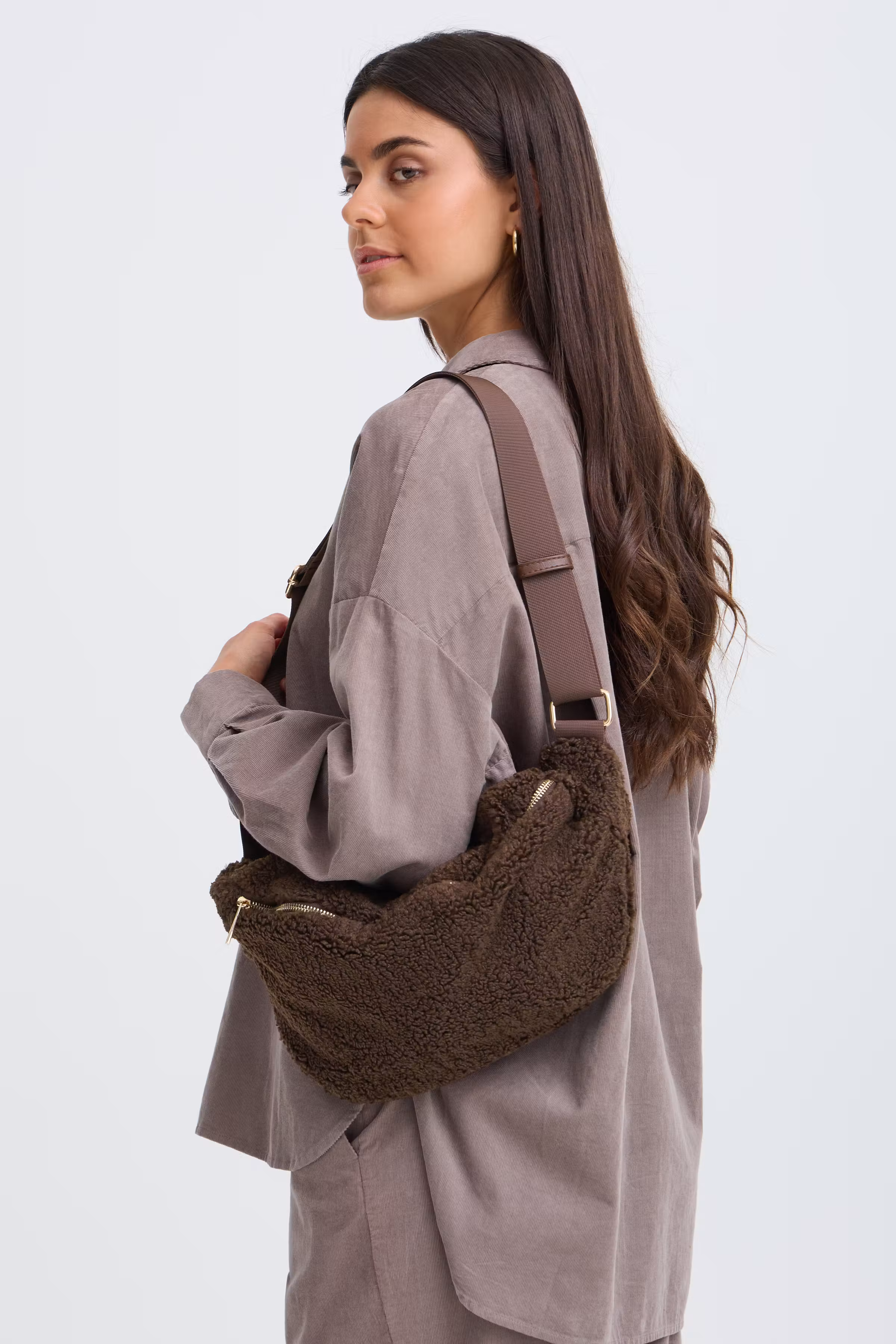 FRTEDDA Bag LOOKBOOK FRONT 20618374-190913